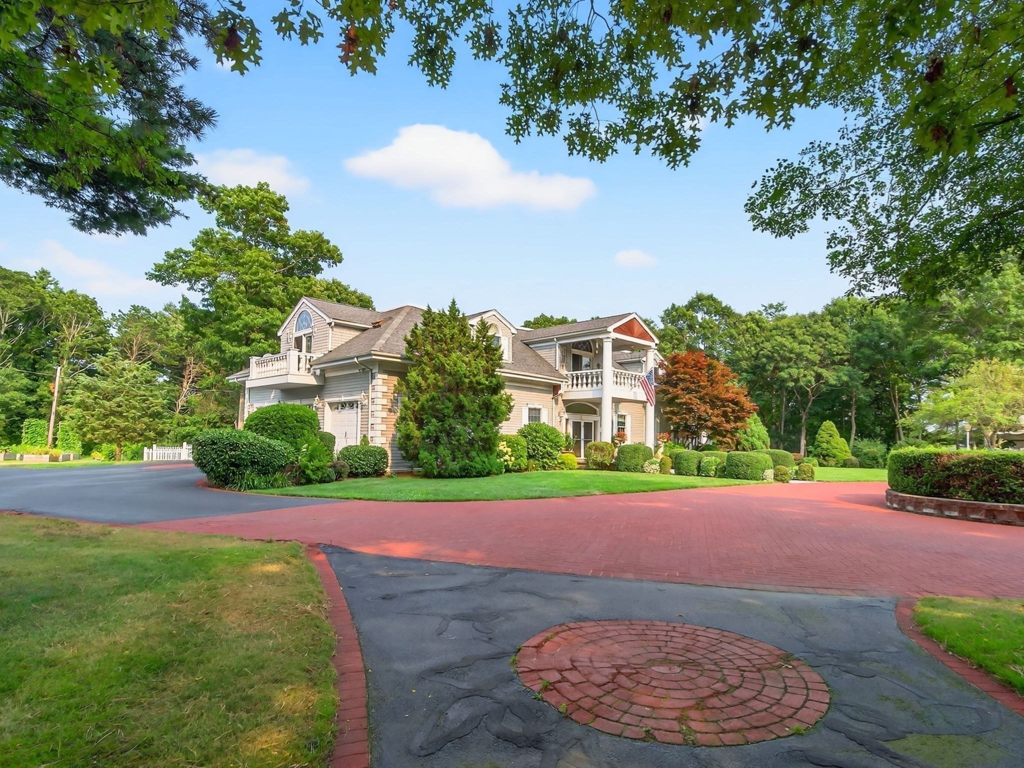 main property photo 36