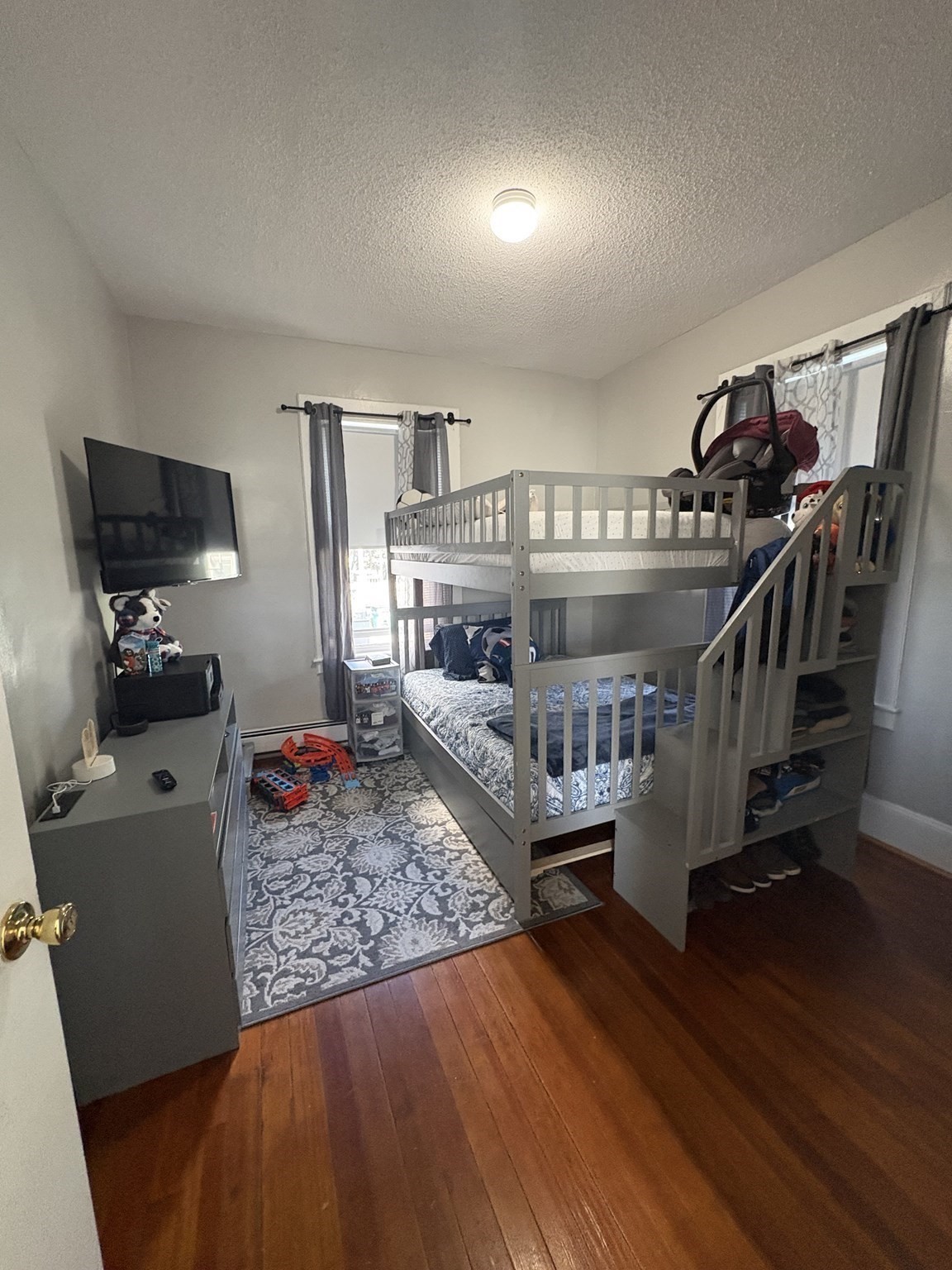 main property photo 6