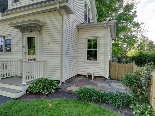 main property photo 14