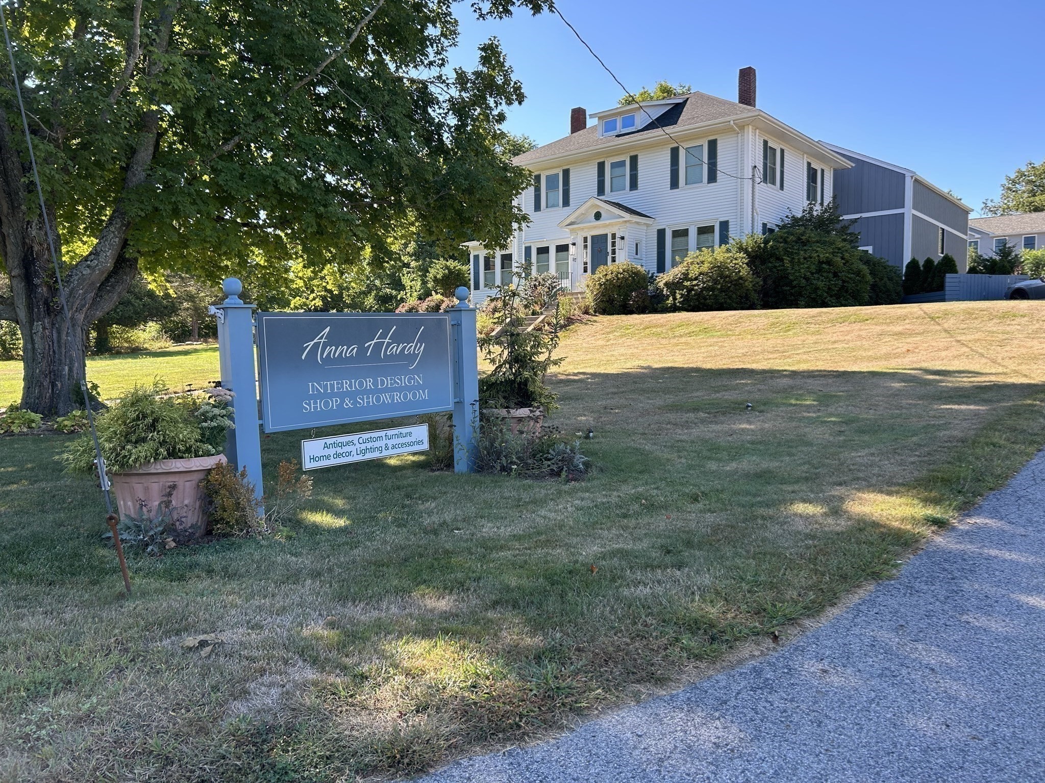 main property photo 14