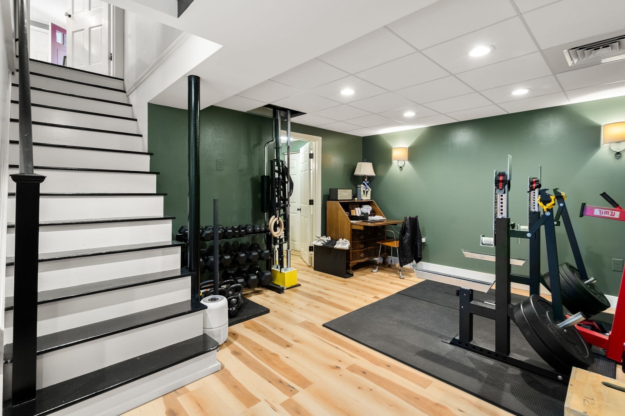 main property photo 26