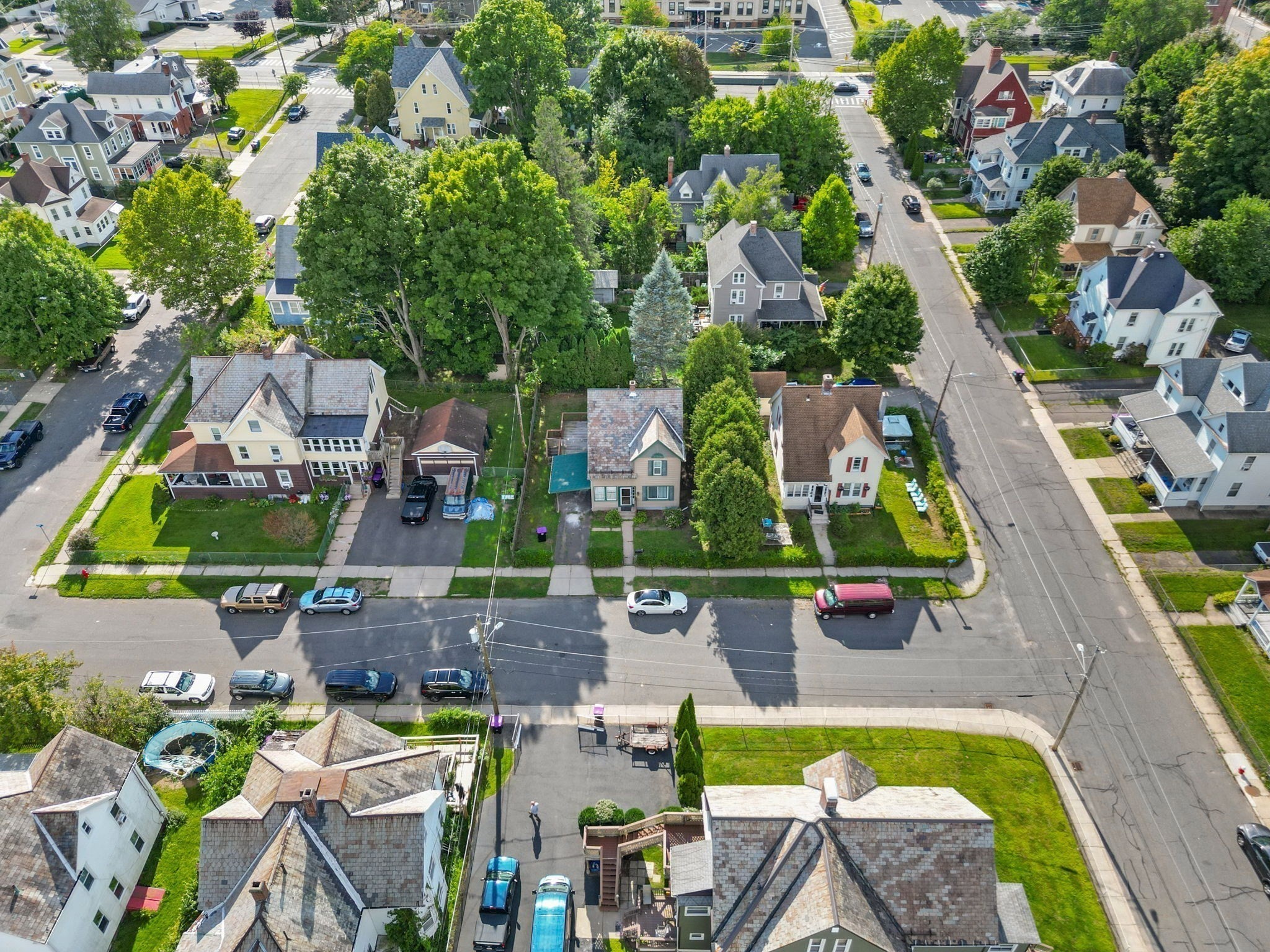 main property photo 40