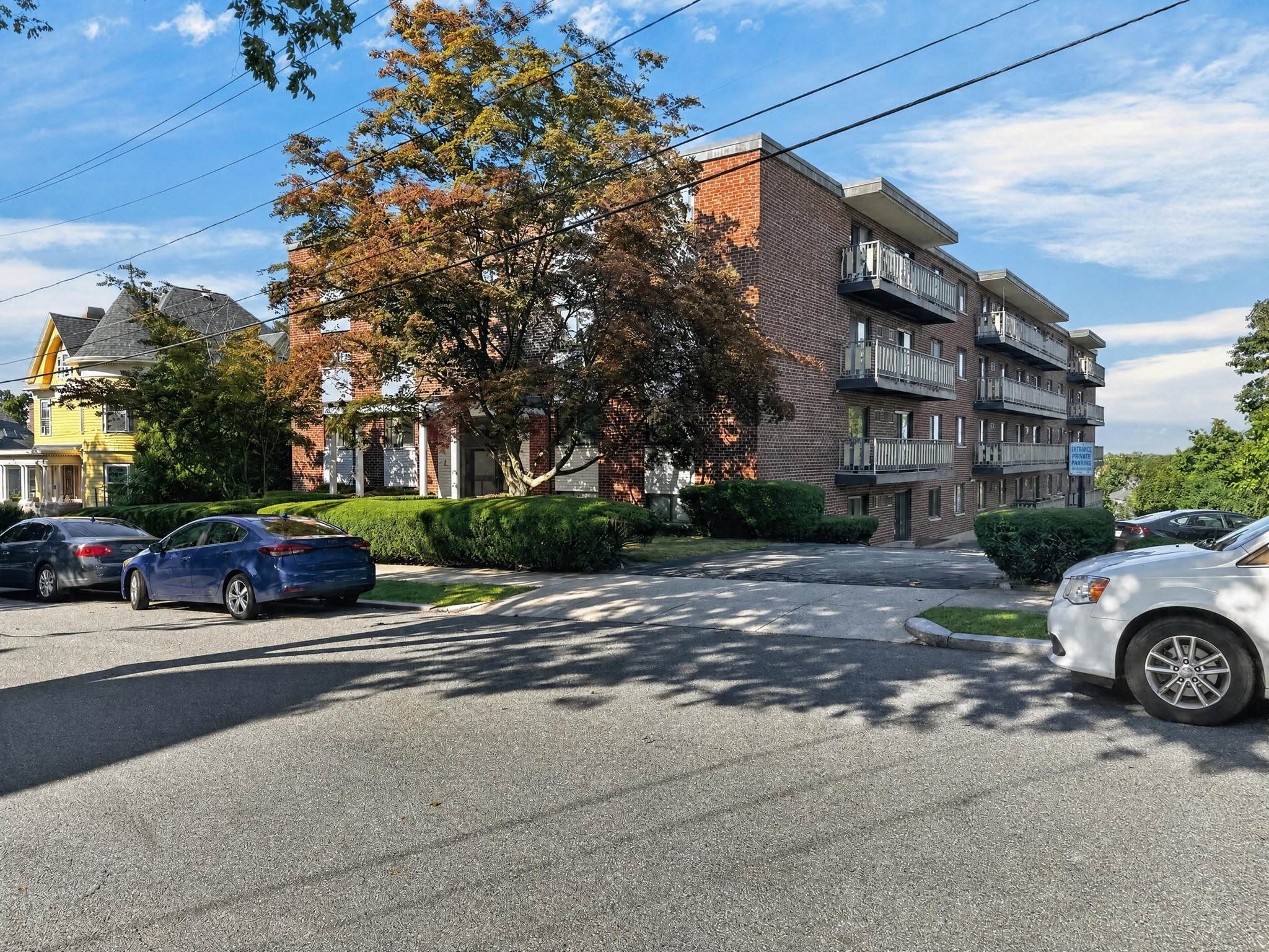 main property photo 29
