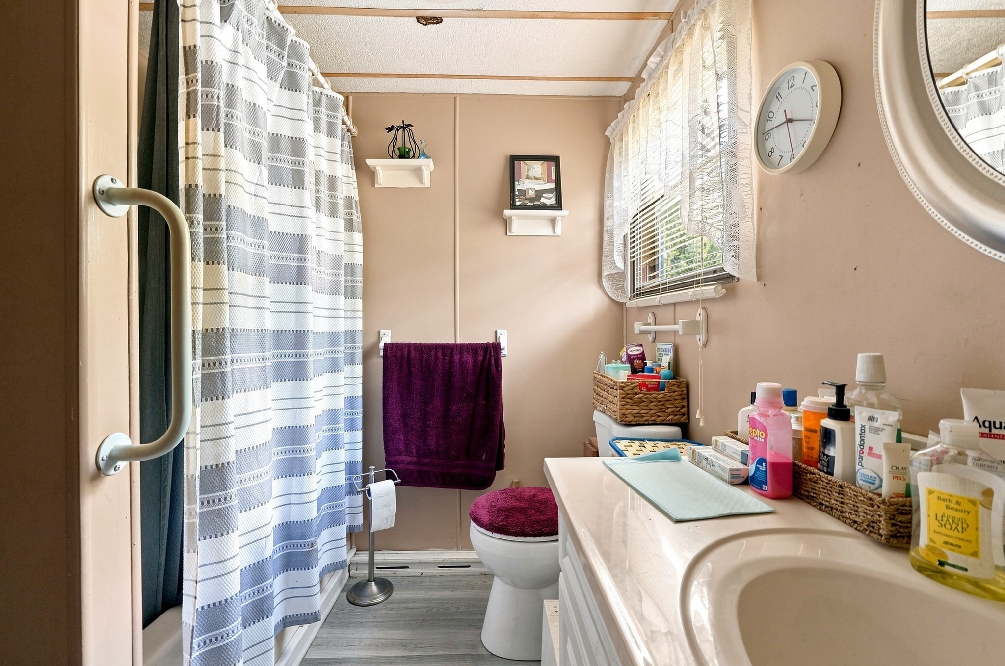 main property photo 10