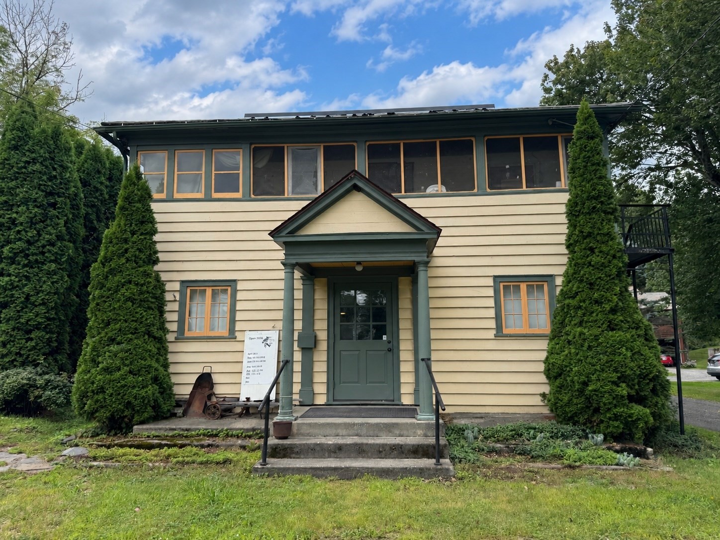 main property photo 26