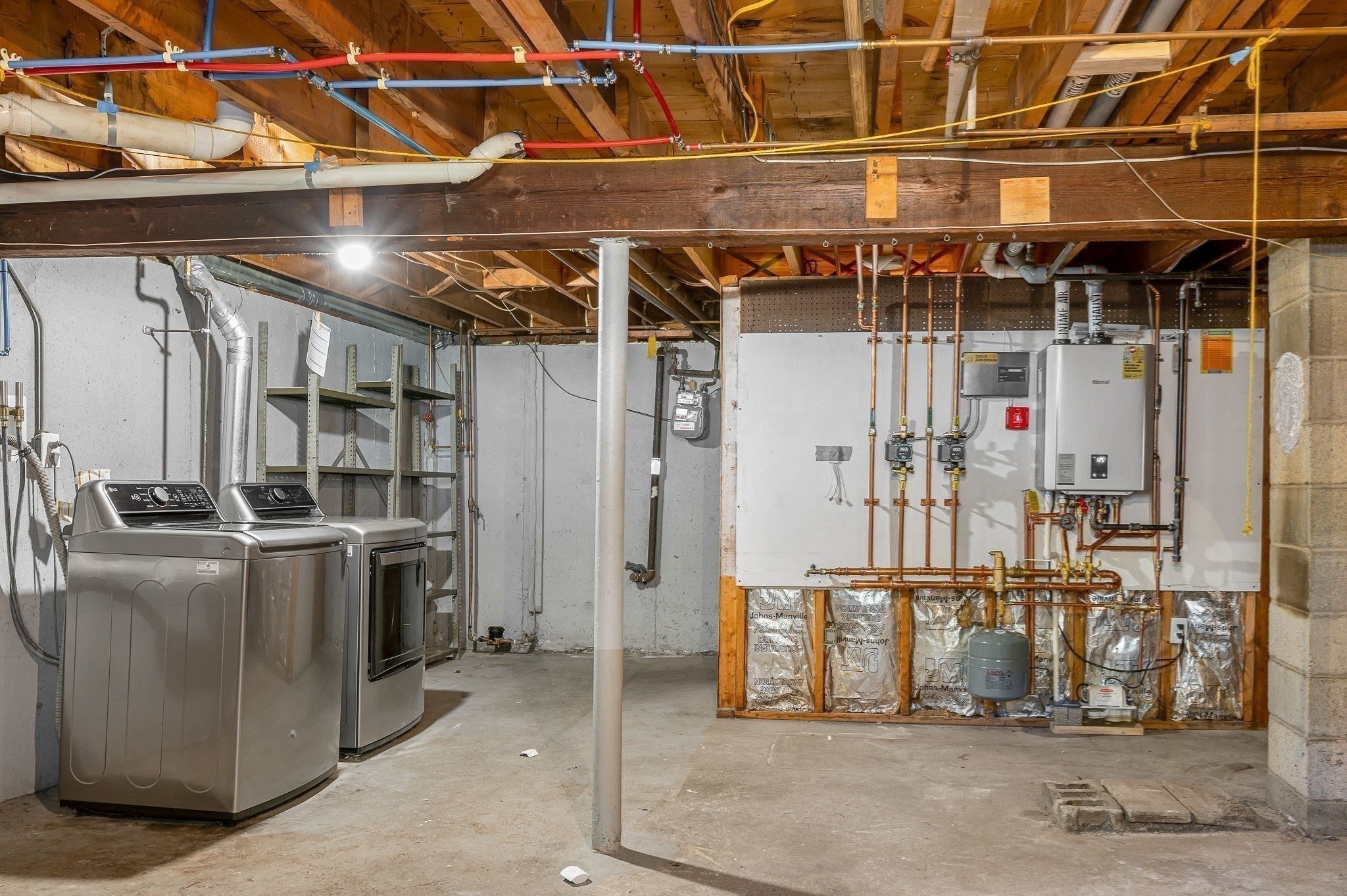 main property photo 23
