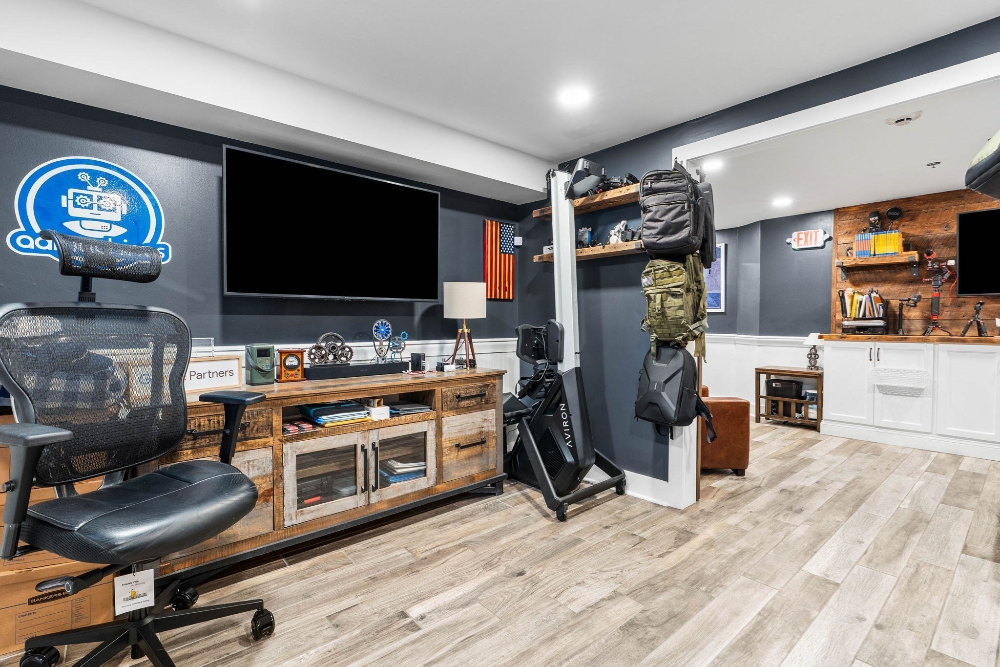 main property photo 26