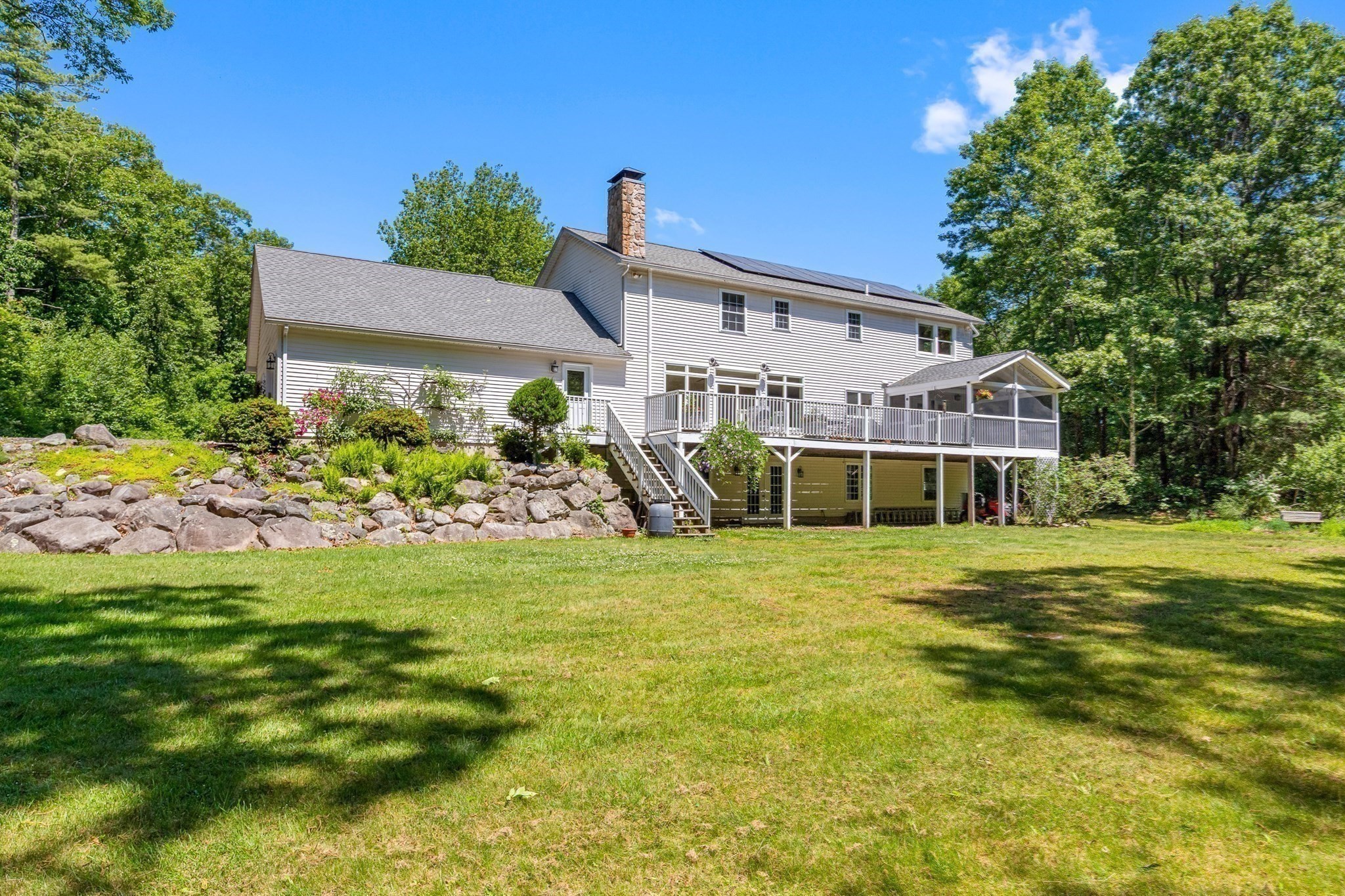 main property photo 33