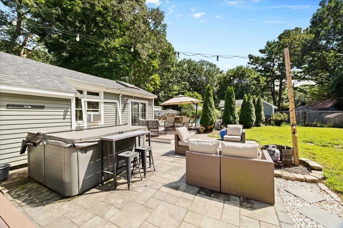 main property photo 24