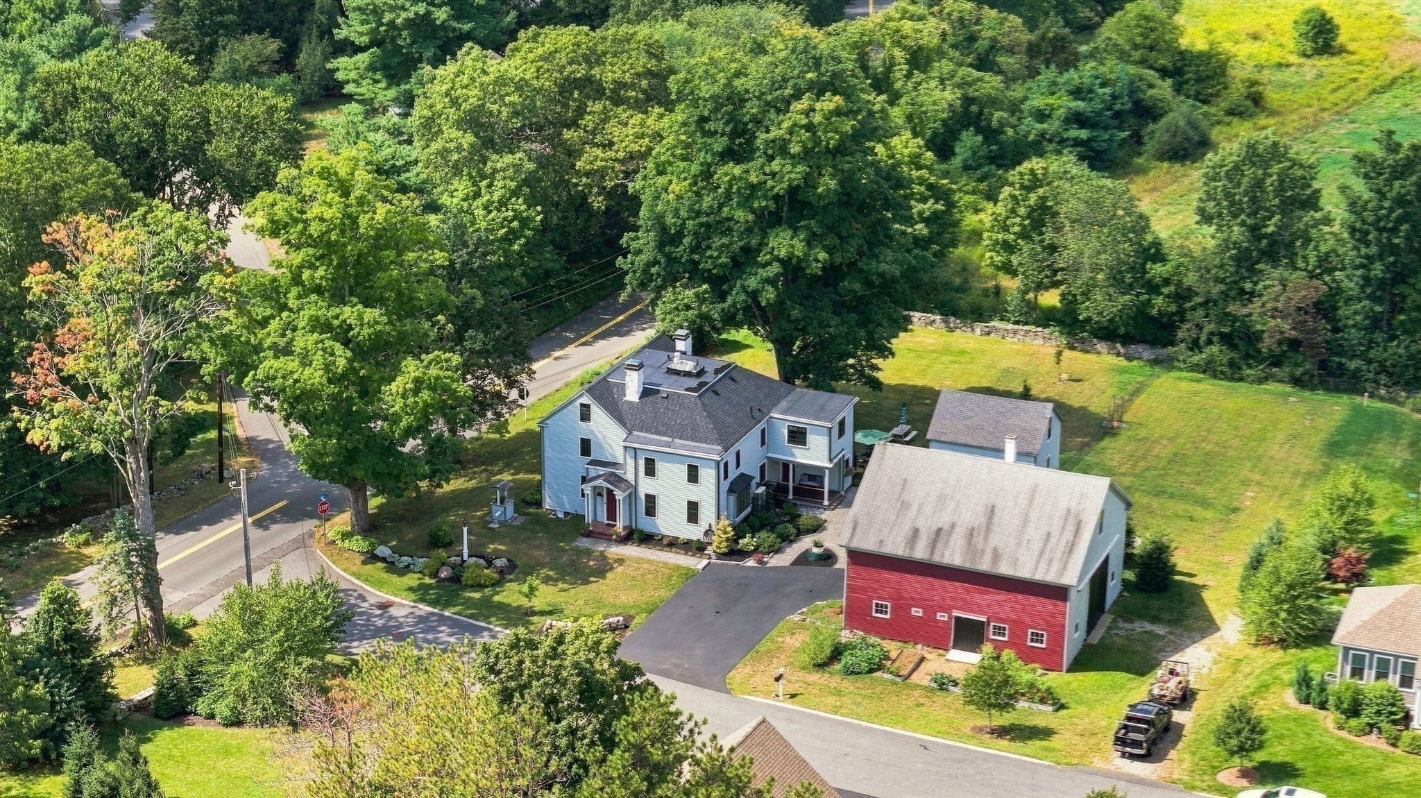 main property photo 39