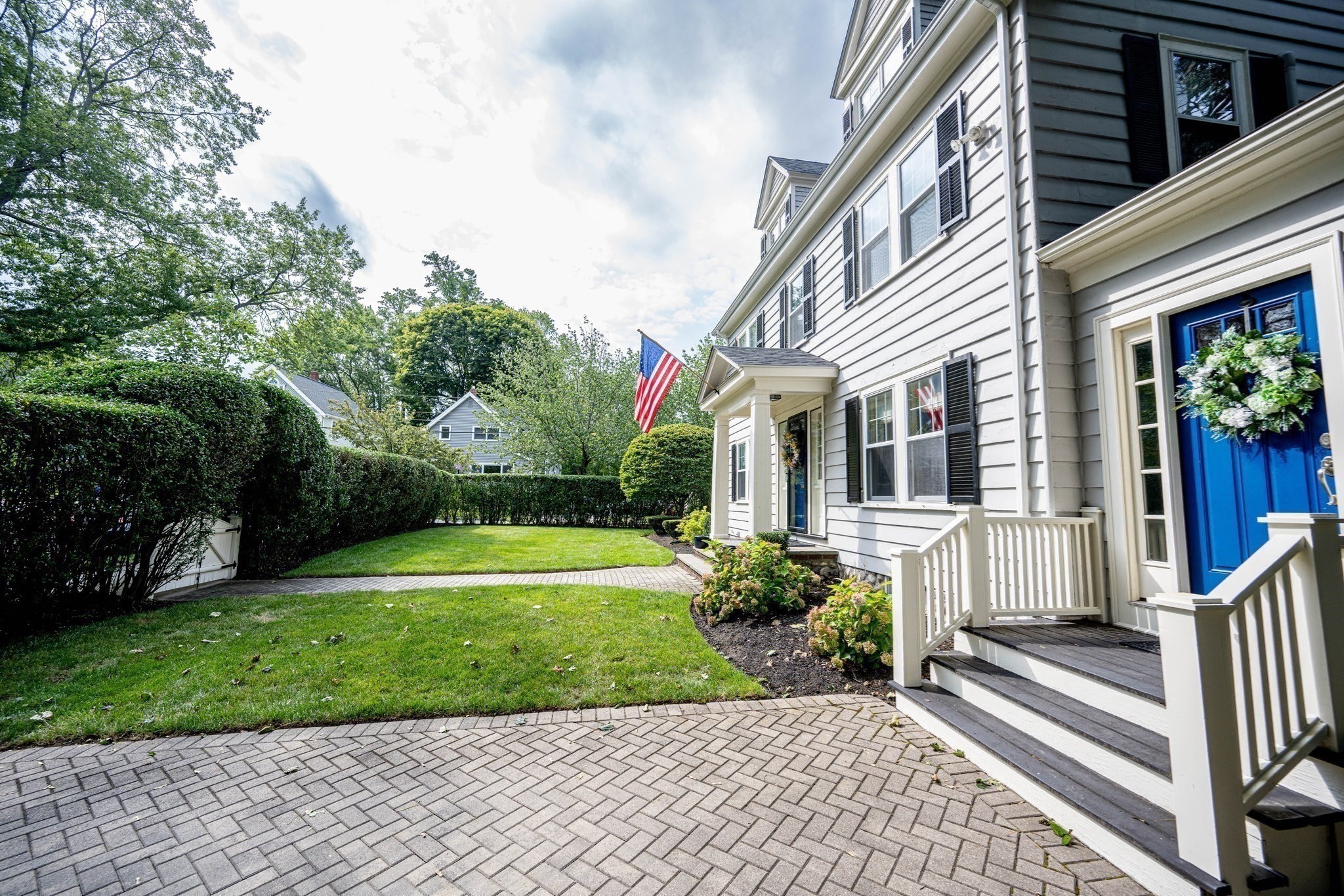 main property photo 17