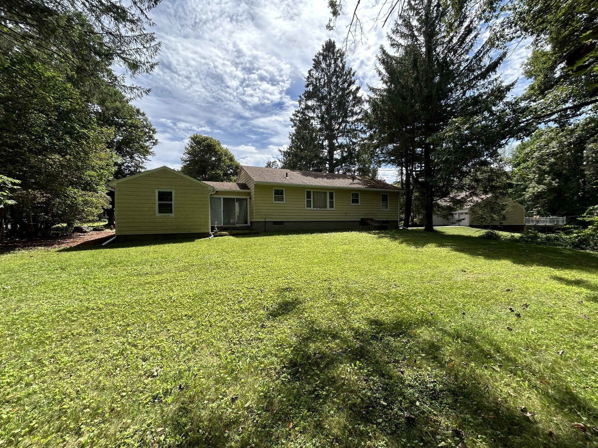 main property photo 13