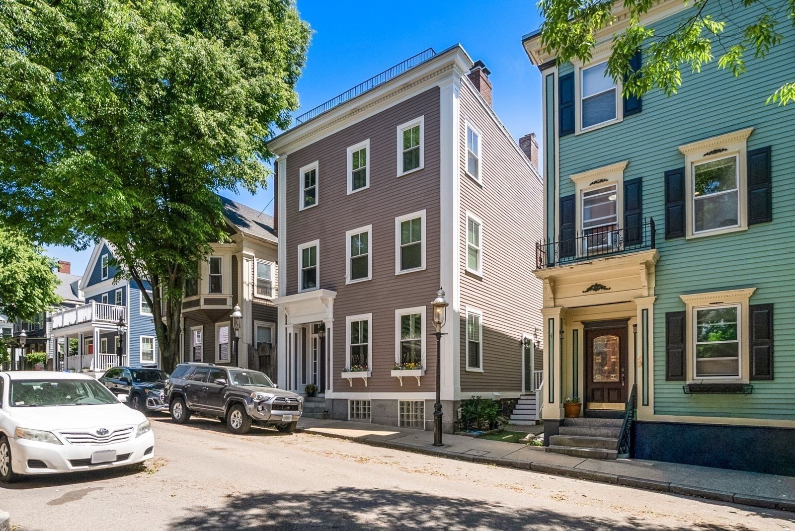 main property photo 34