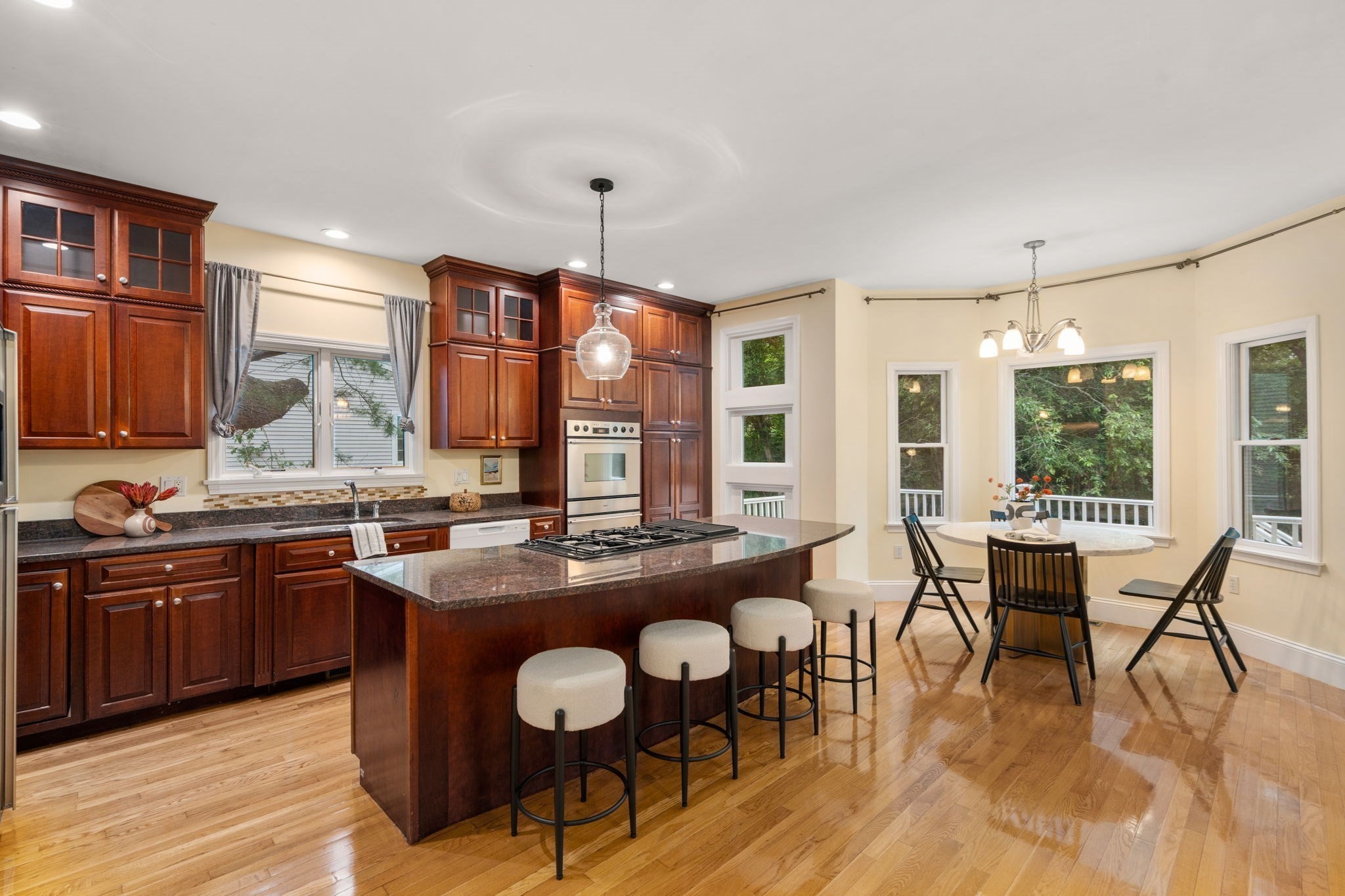 main property photo 15