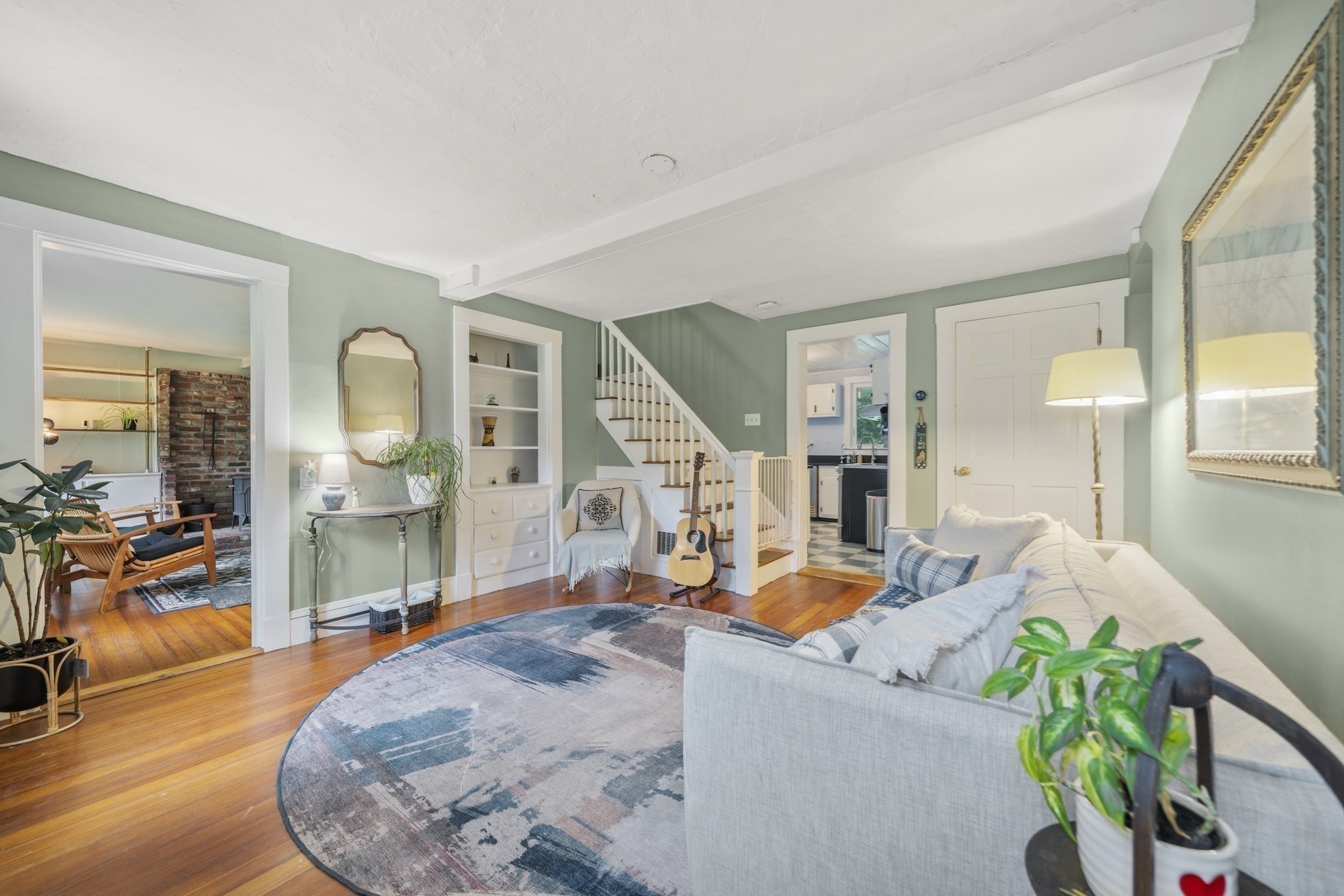 main property photo 7