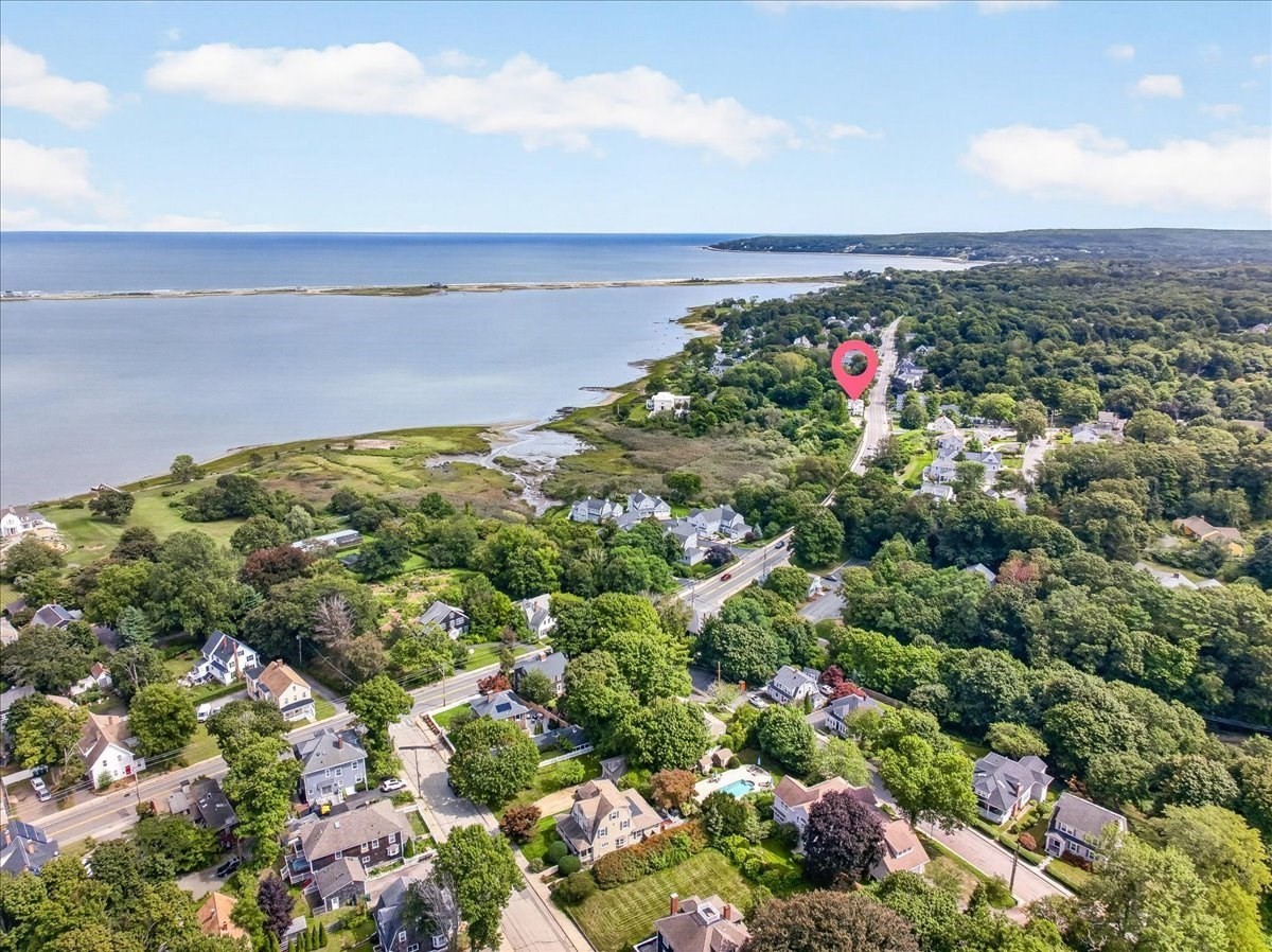 main property photo 34