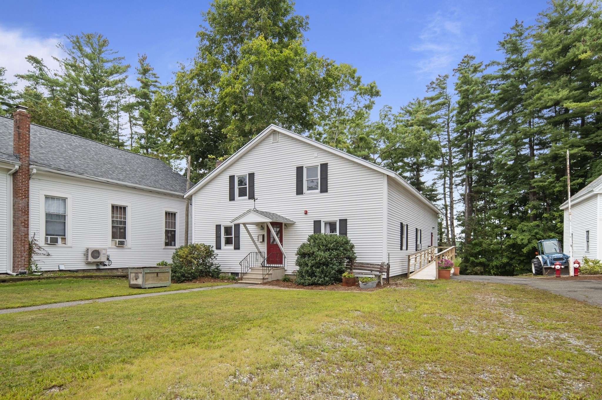 main property photo 26