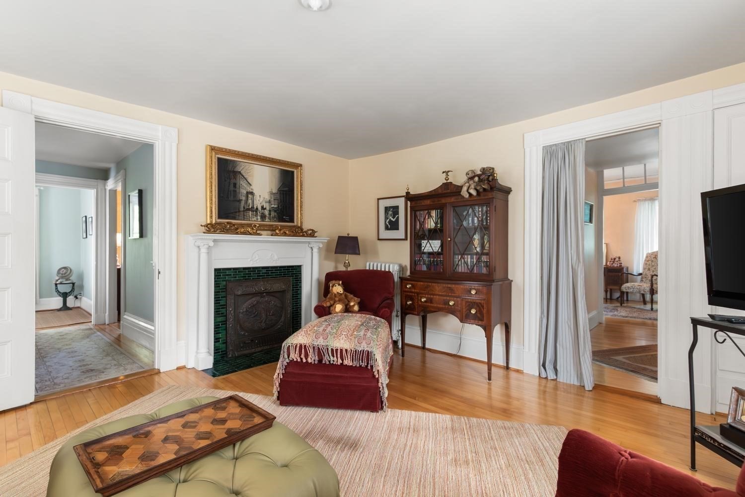 main property photo 27