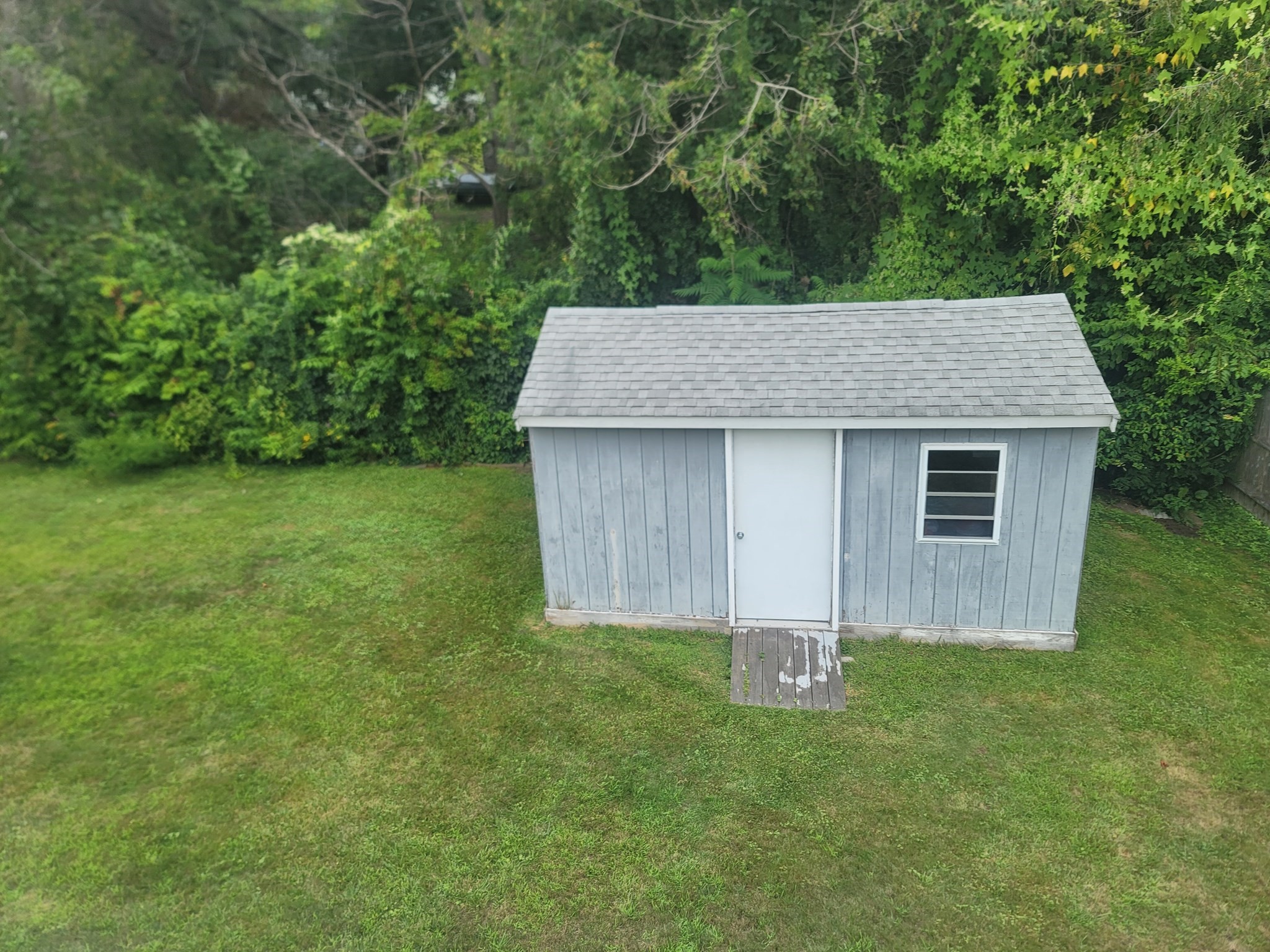 main property photo 13