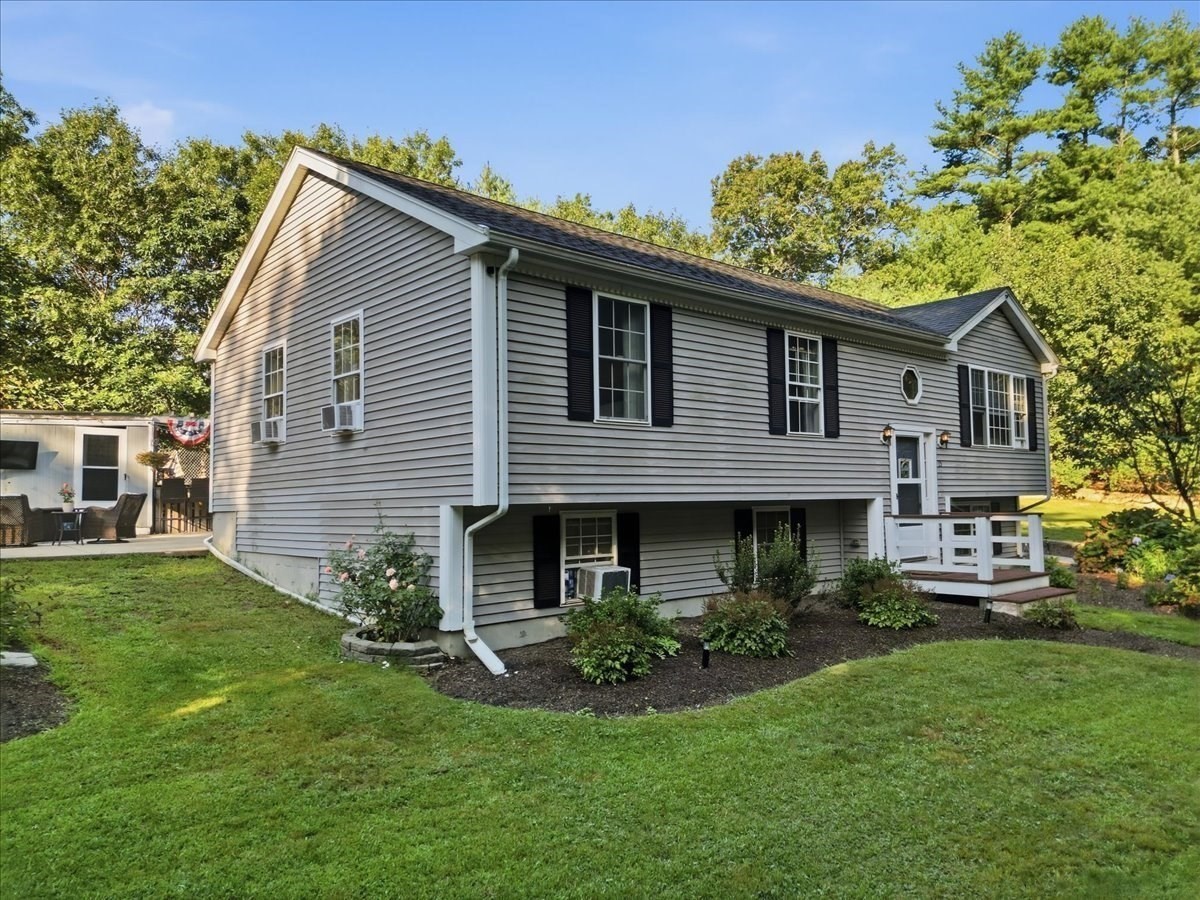 main property photo 40