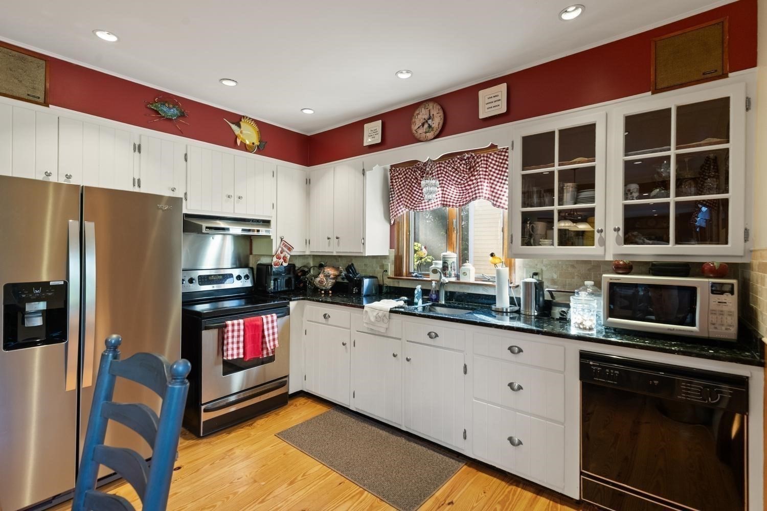 main property photo 5