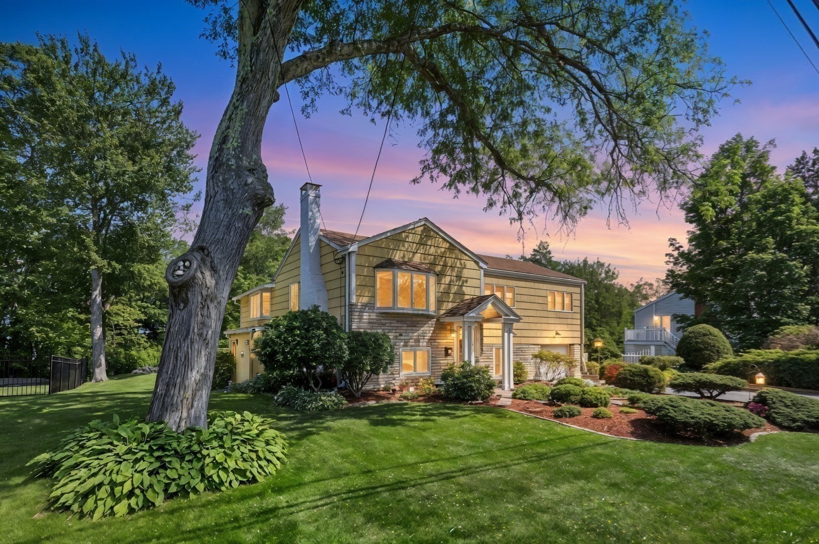 main property photo 5