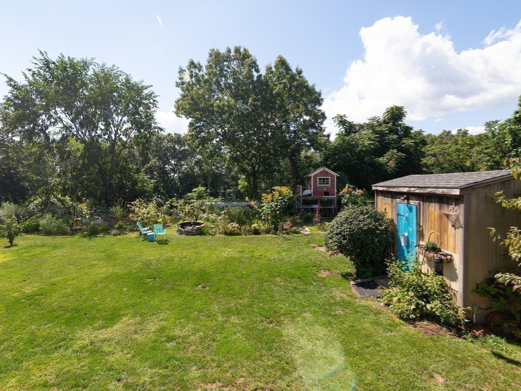 main property photo 36