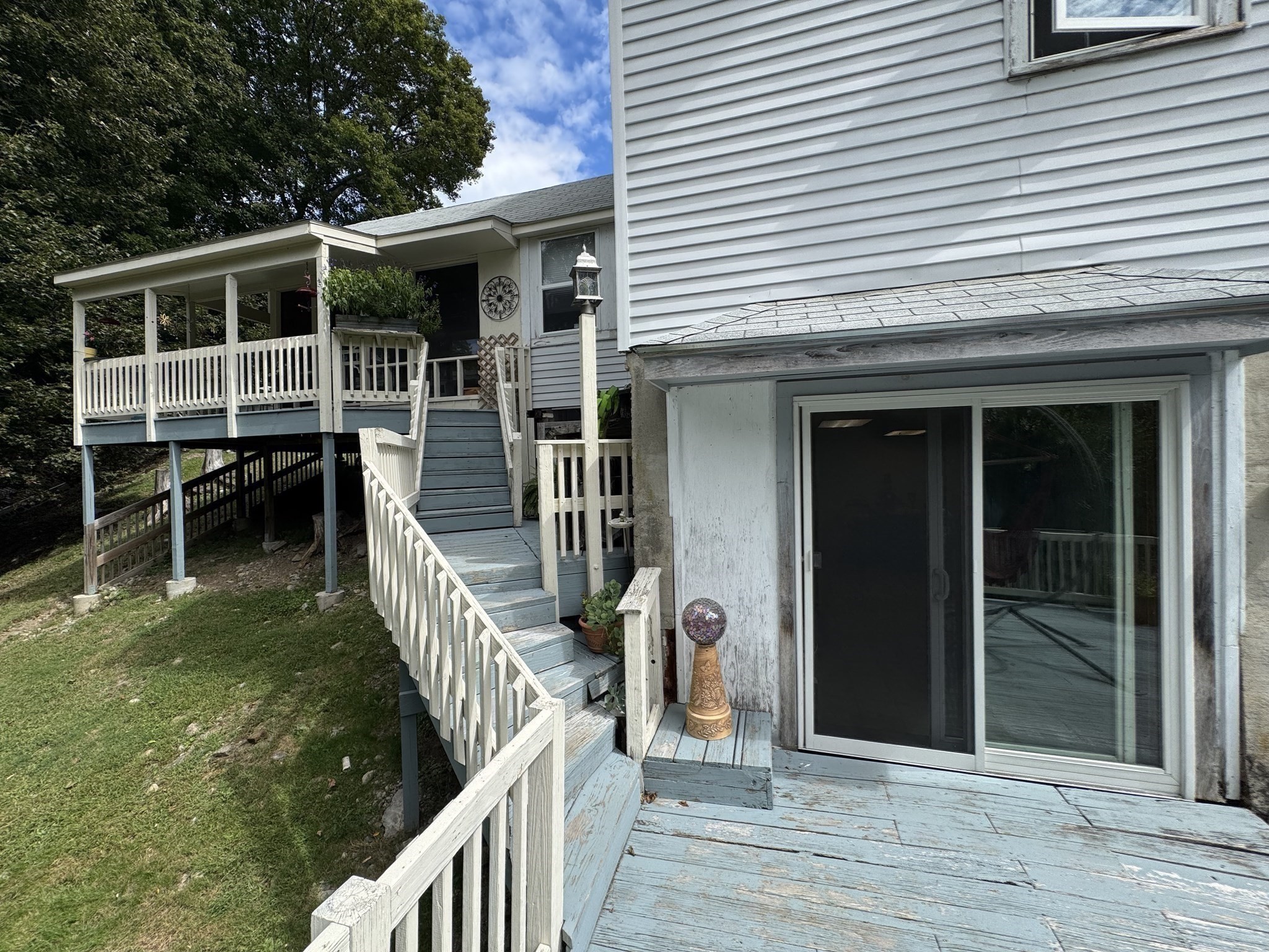 main property photo 29
