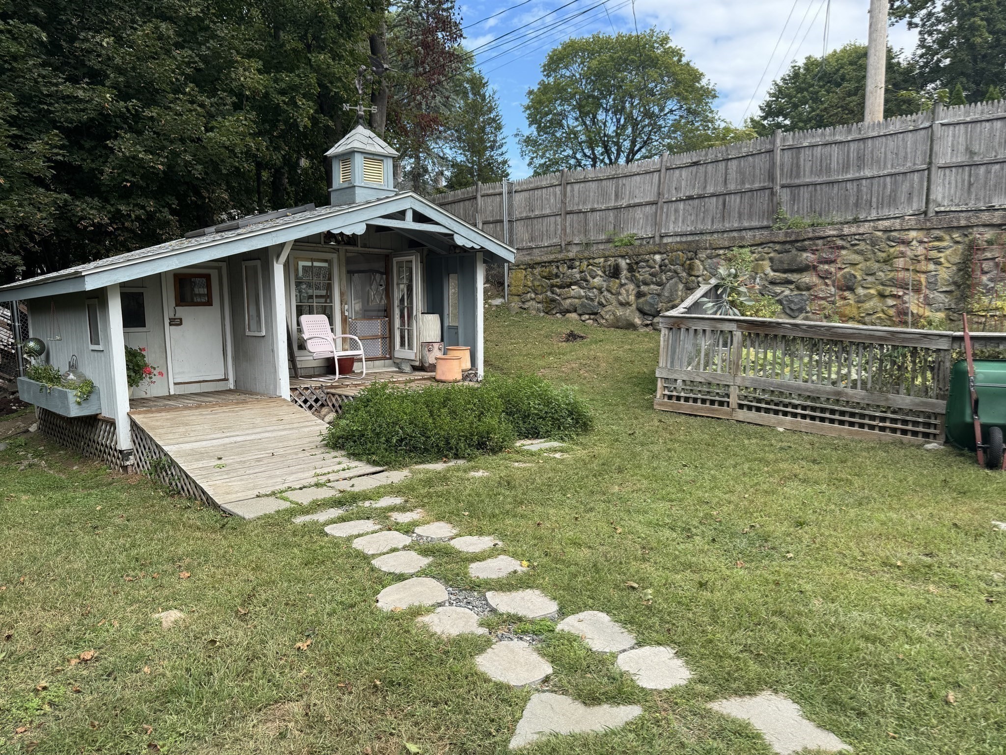 main property photo 33