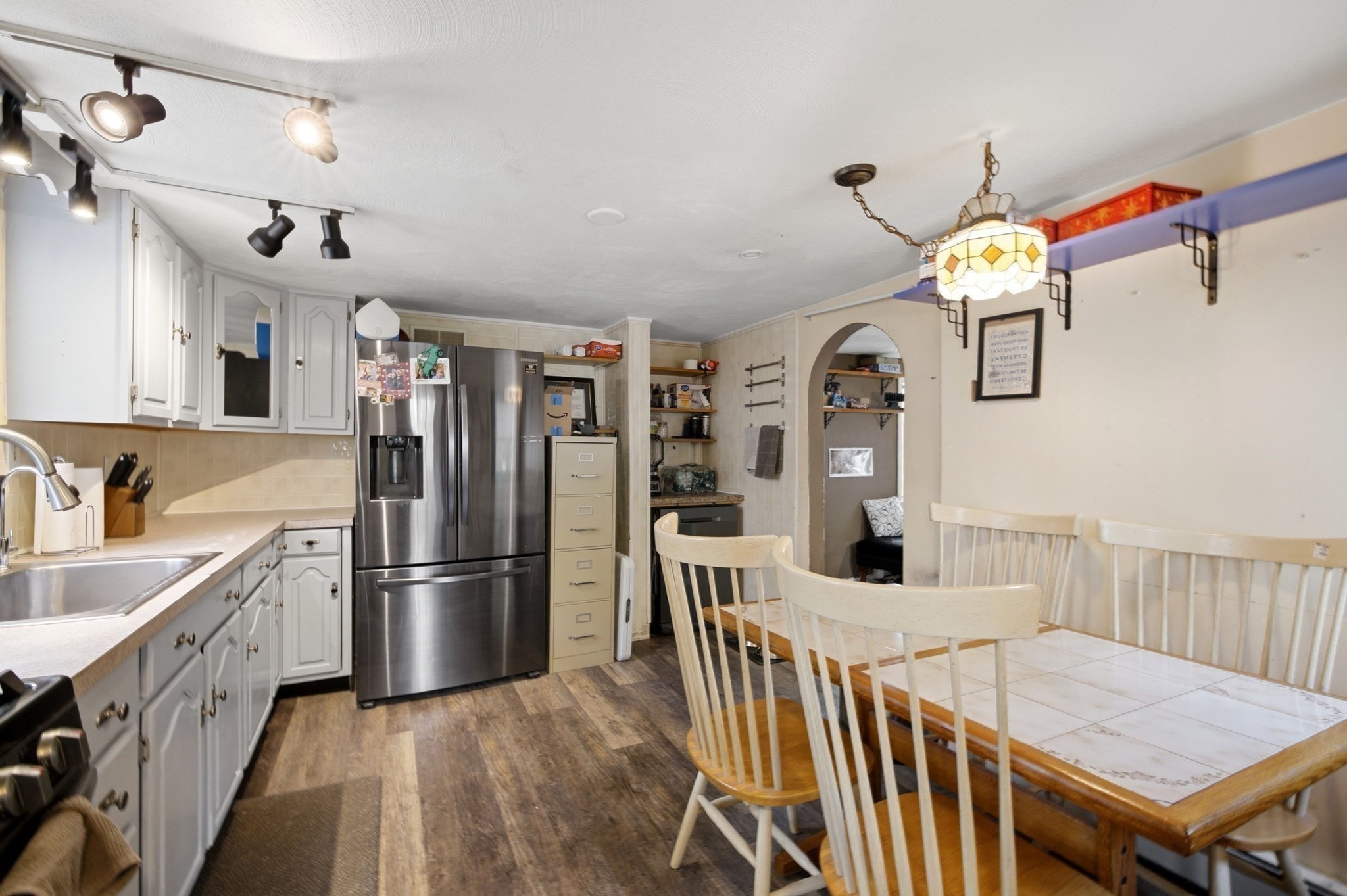 main property photo 17