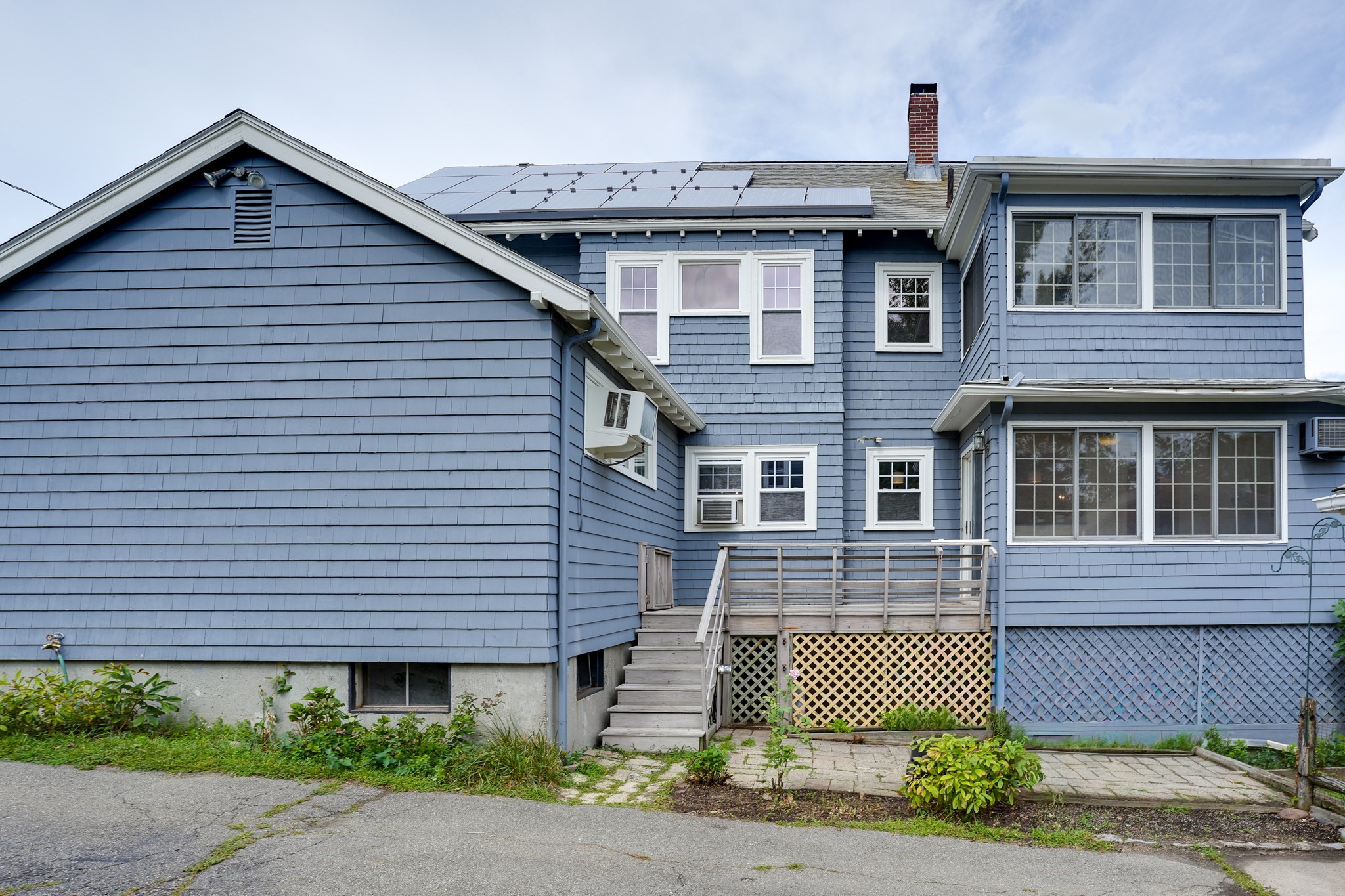 main property photo 37