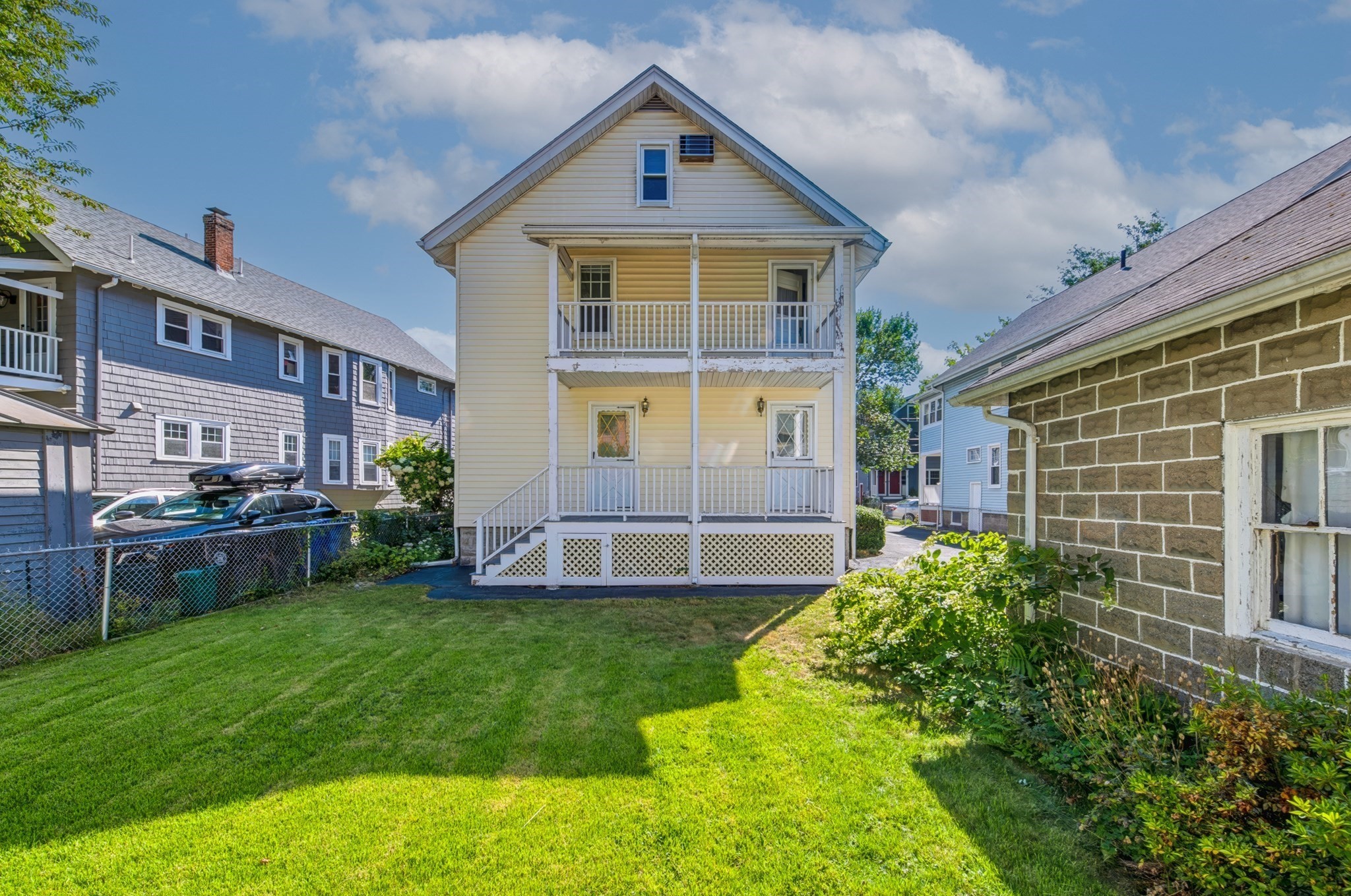 main property photo 37
