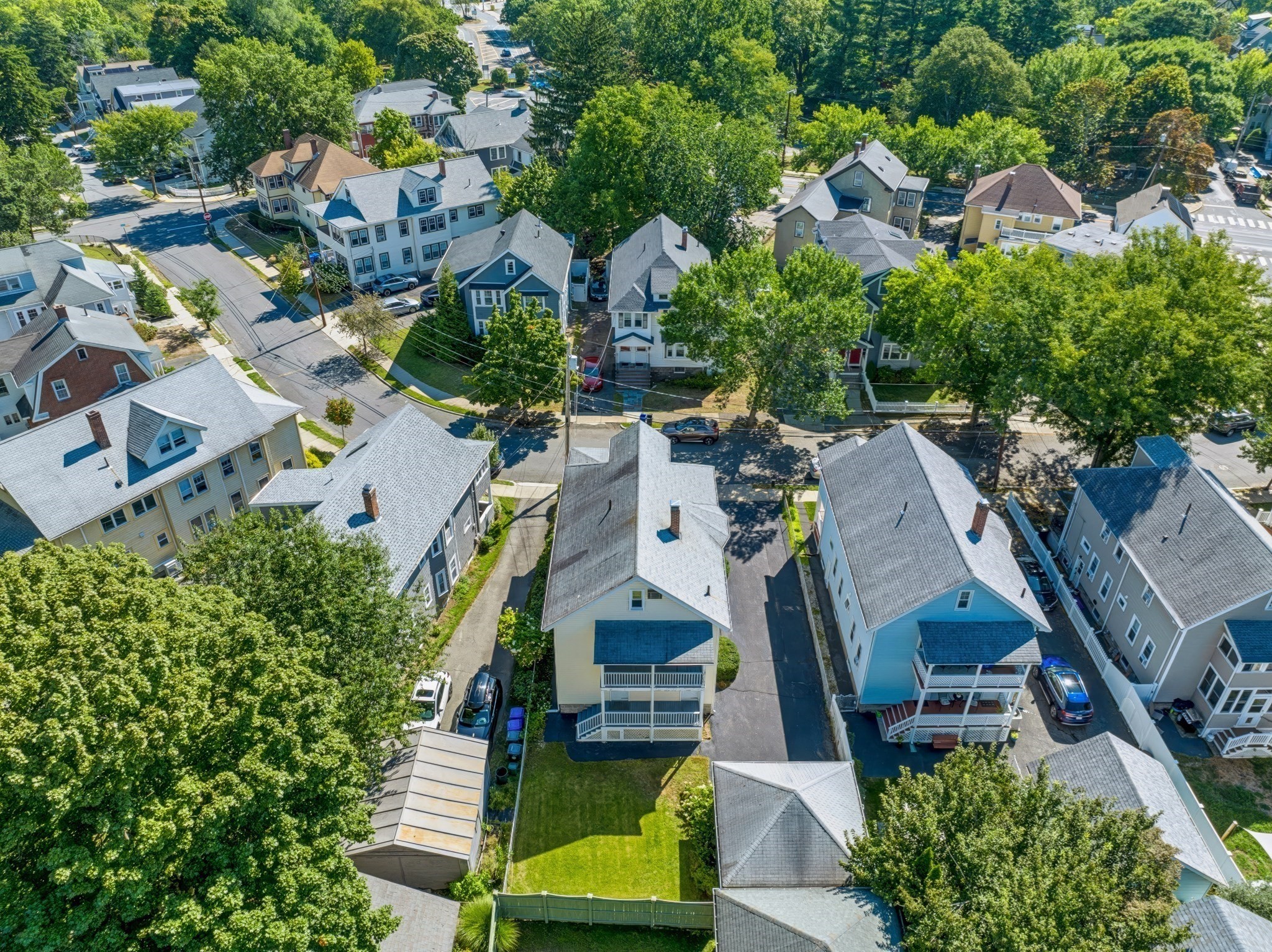 main property photo 40