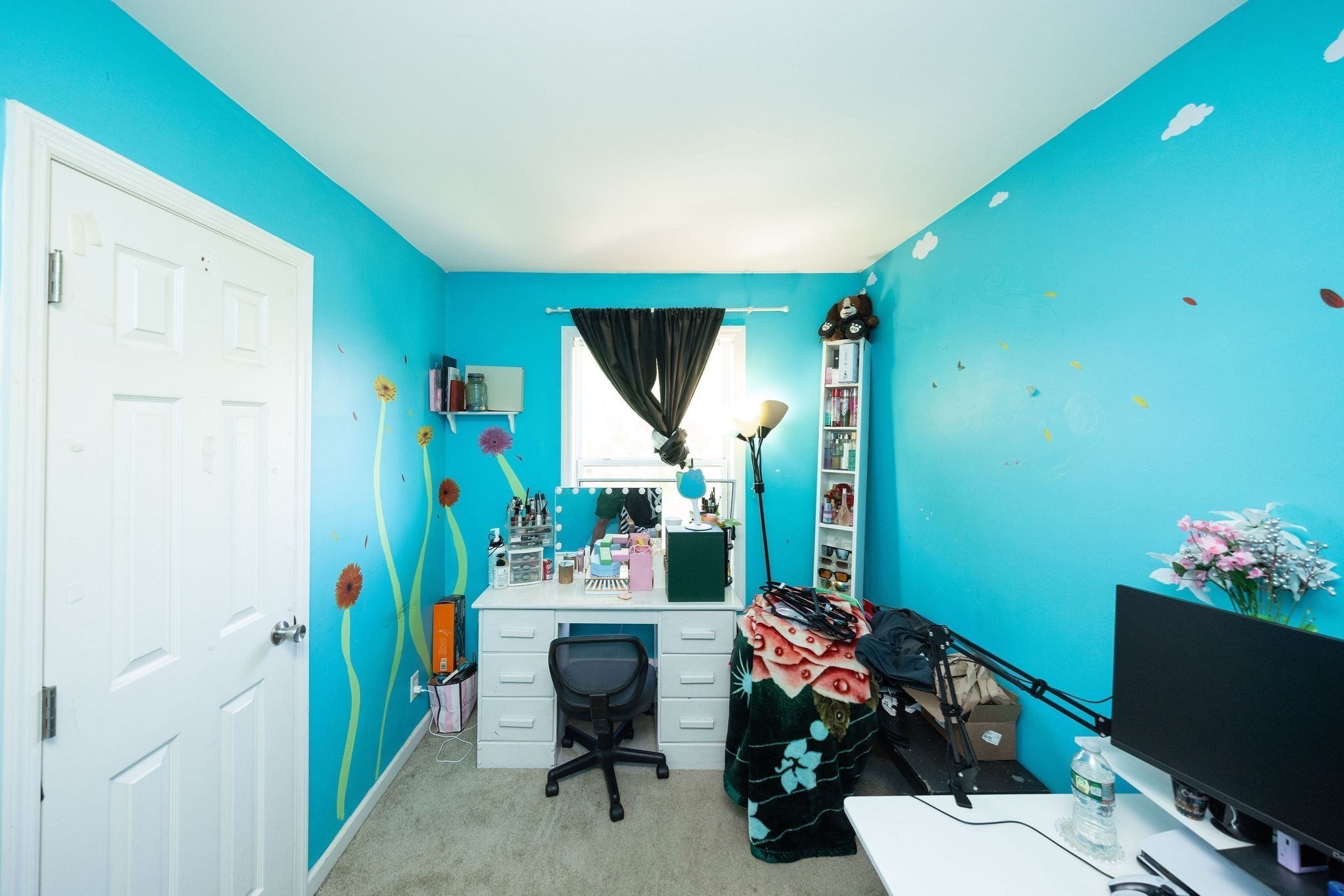 main property photo 8
