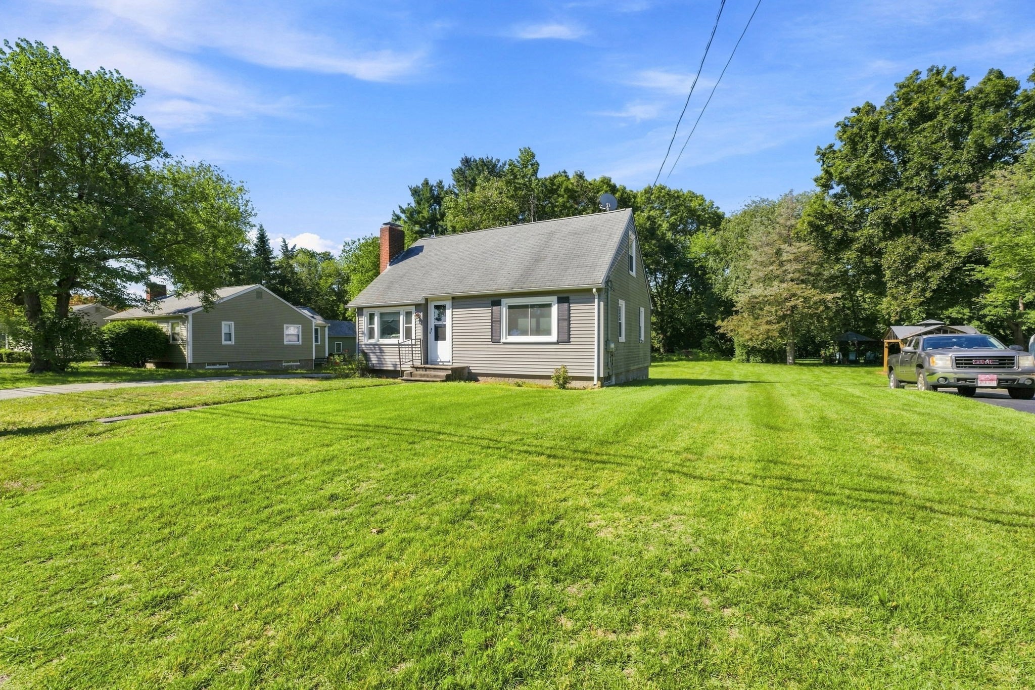 main property photo 27