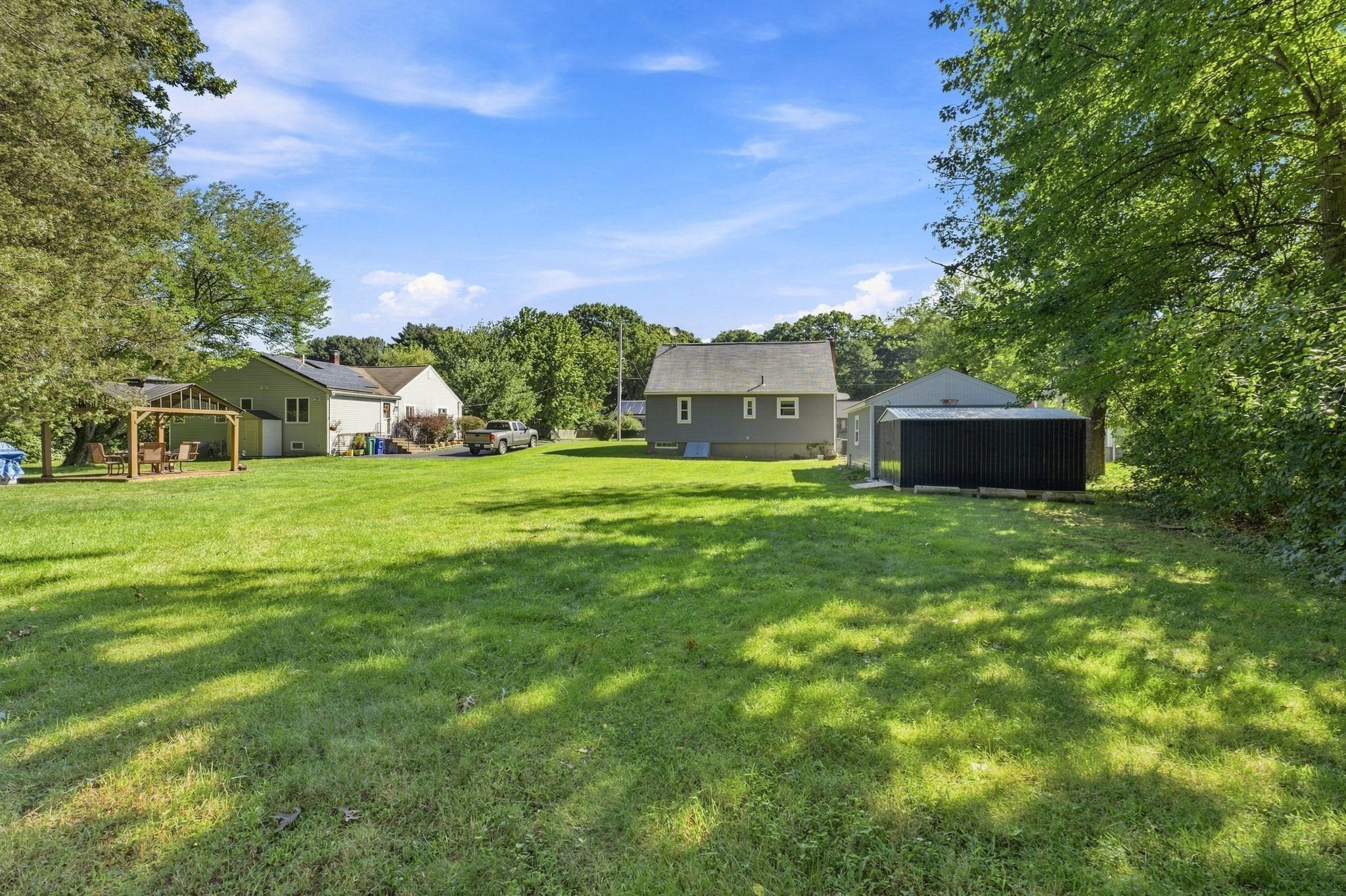 main property photo 29