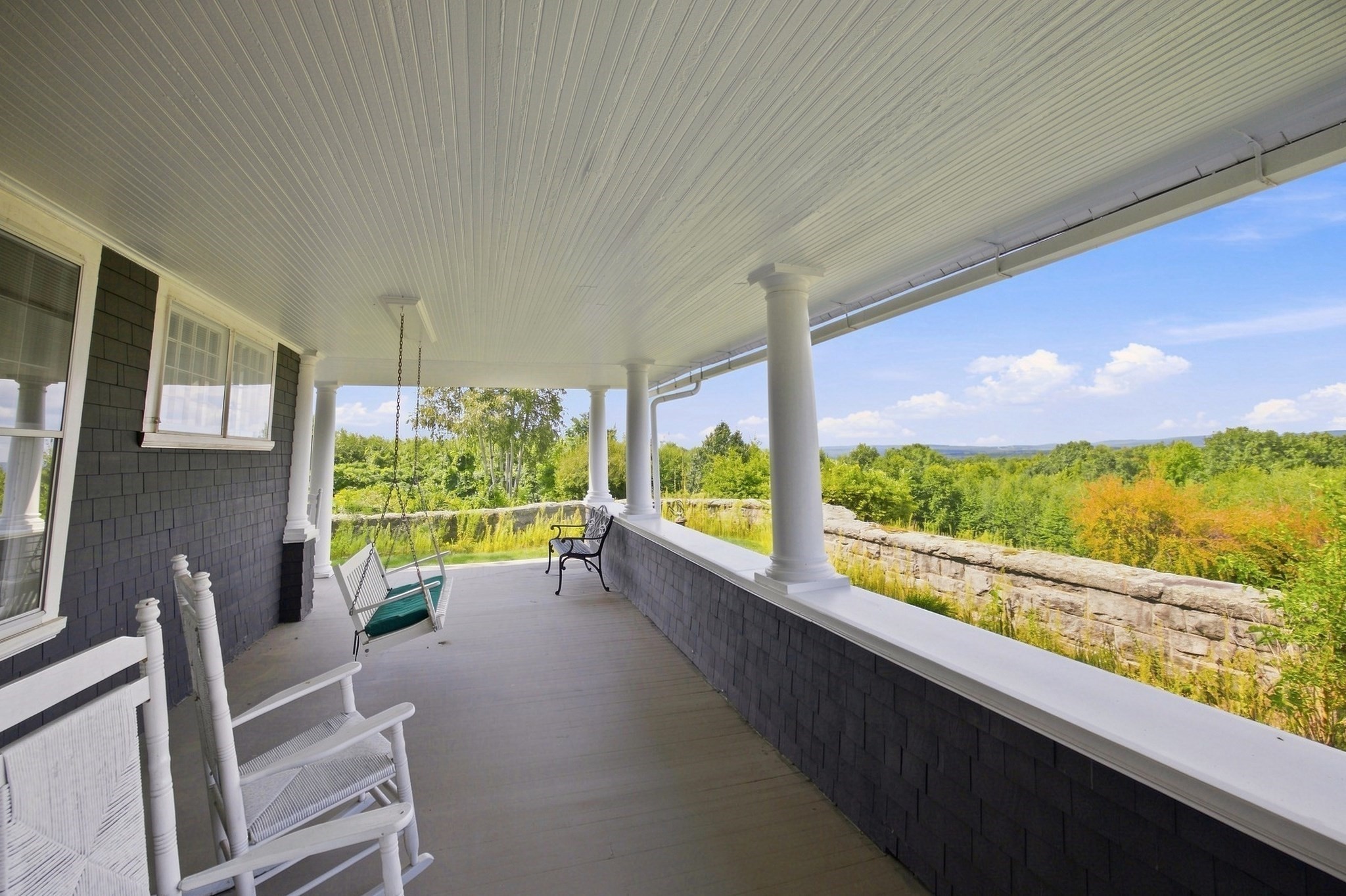 main property photo 31