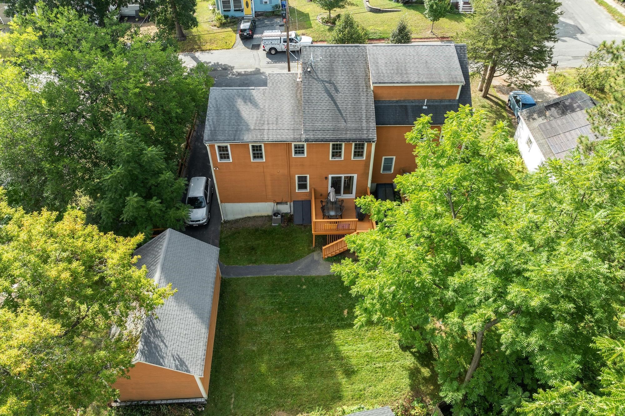 main property photo 31