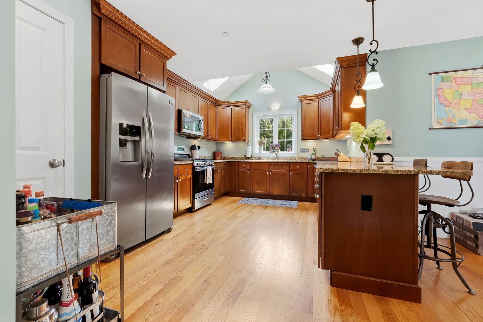 main property photo 10