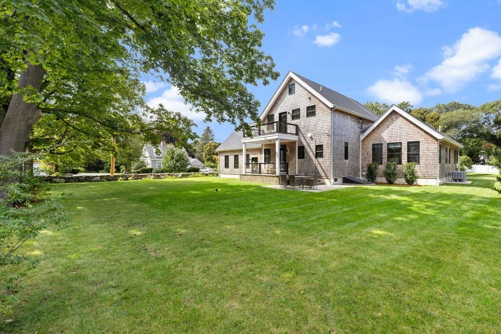 main property photo 21