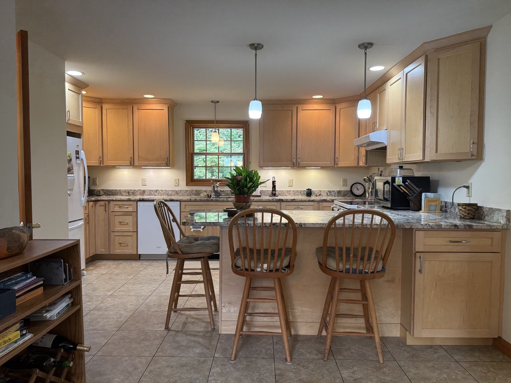 main property photo 13