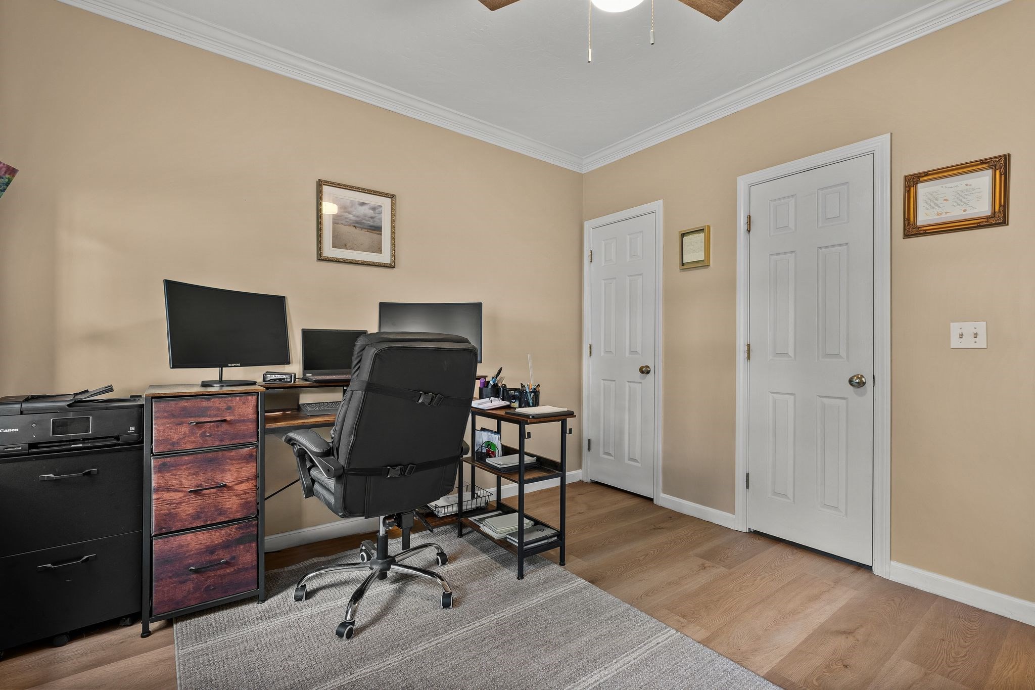 main property photo 25