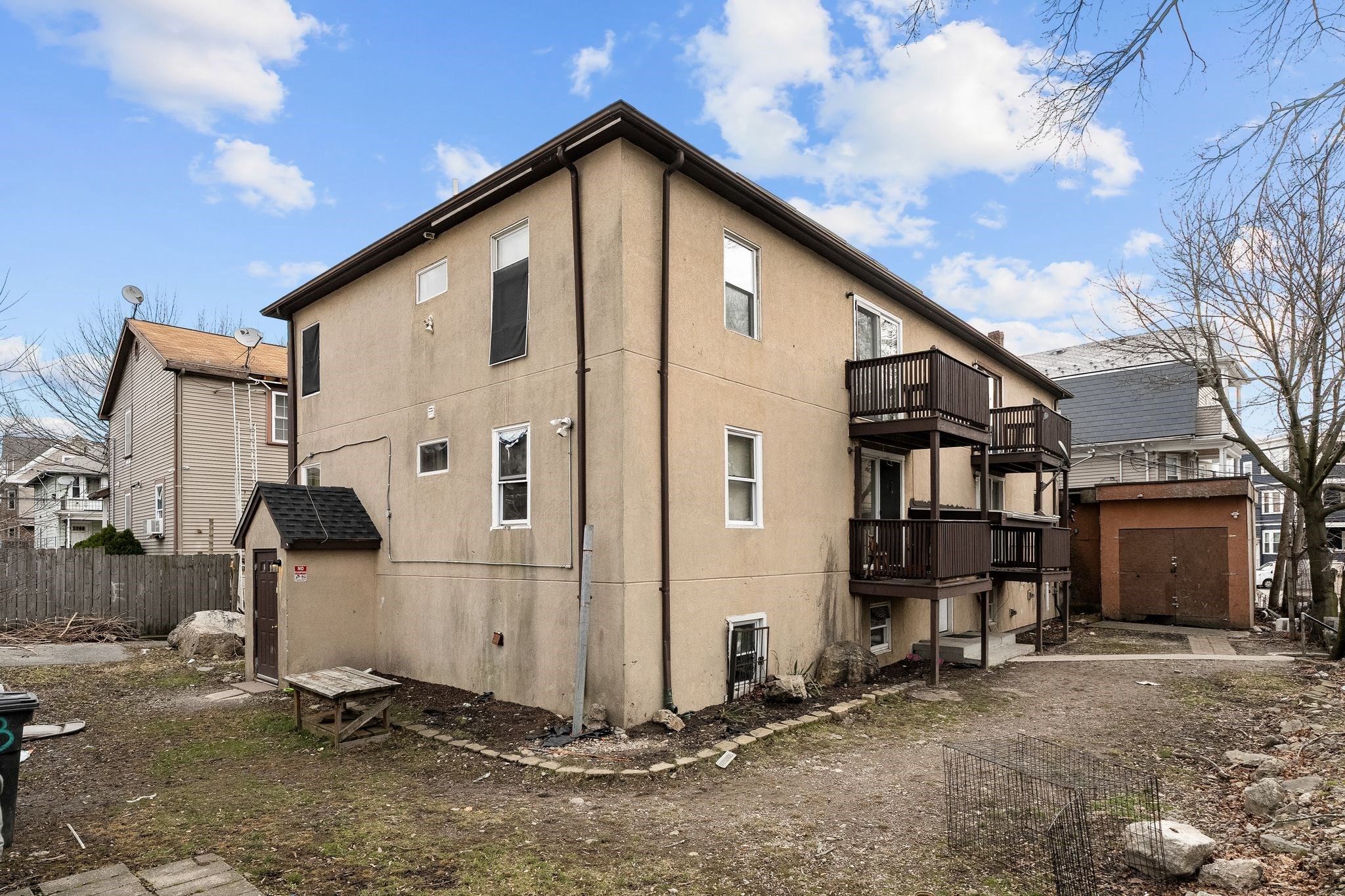main property photo 15