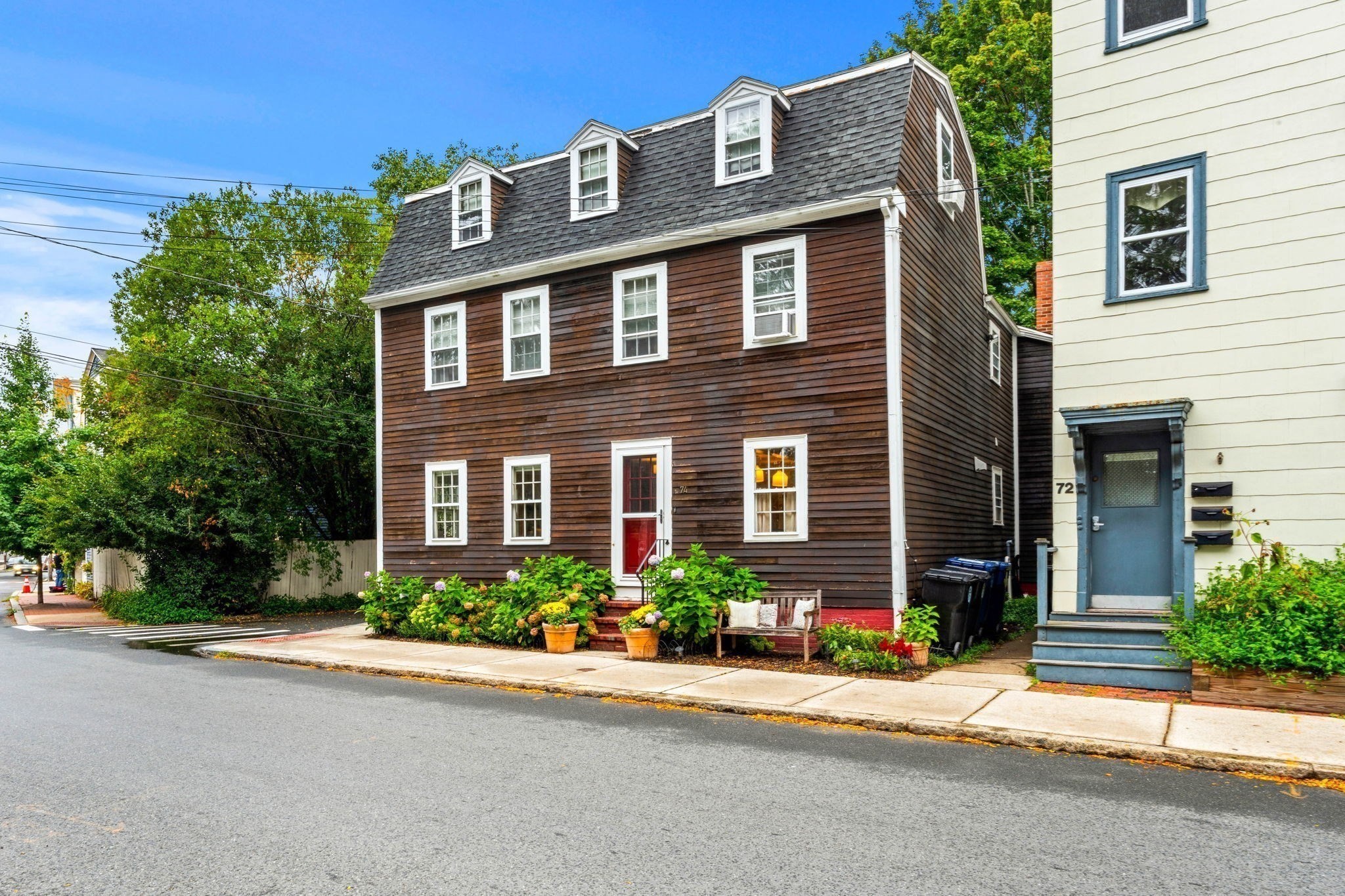 main property photo 33