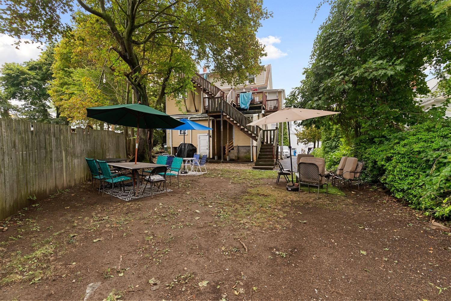 main property photo 34