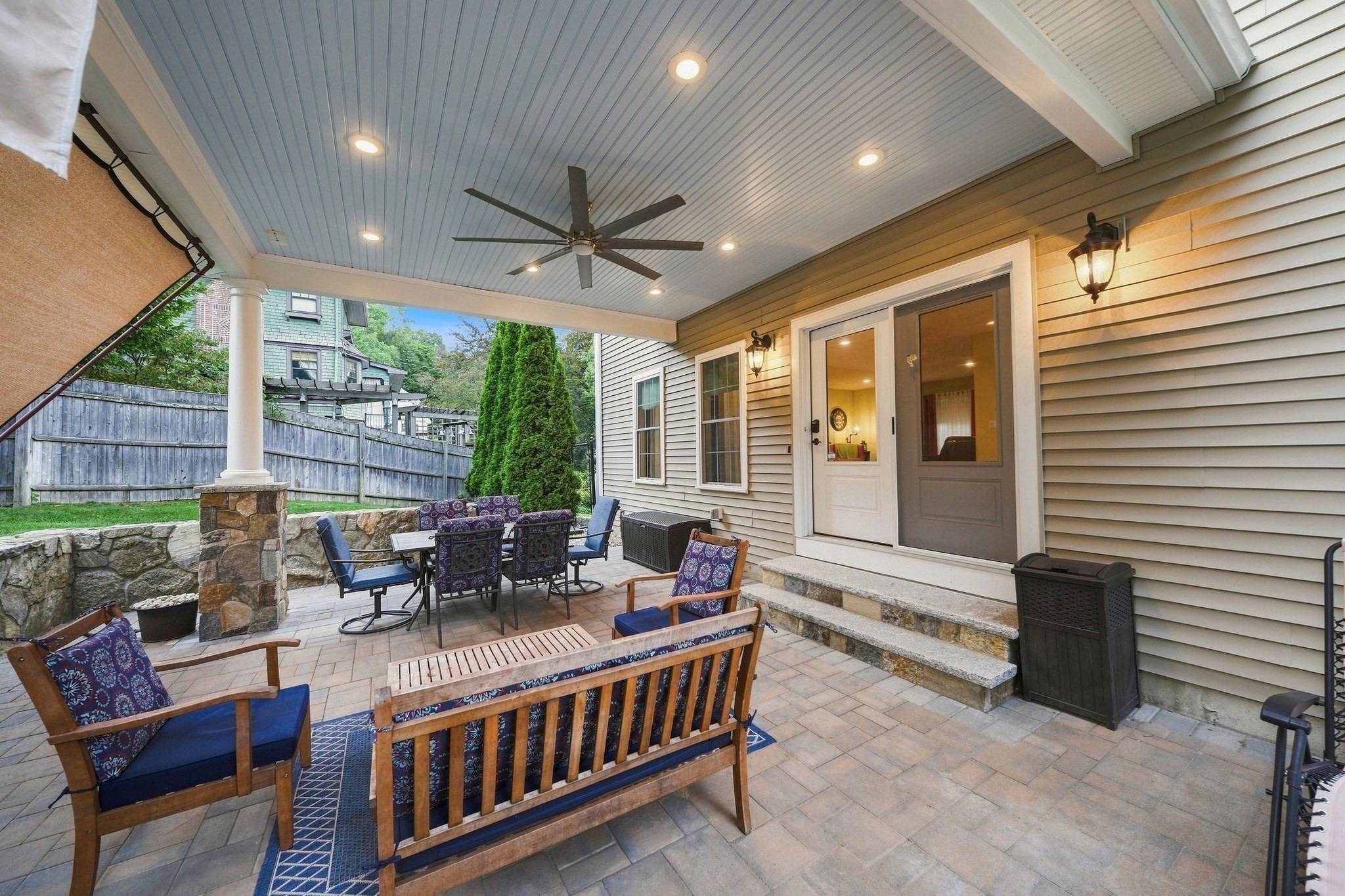 main property photo 38