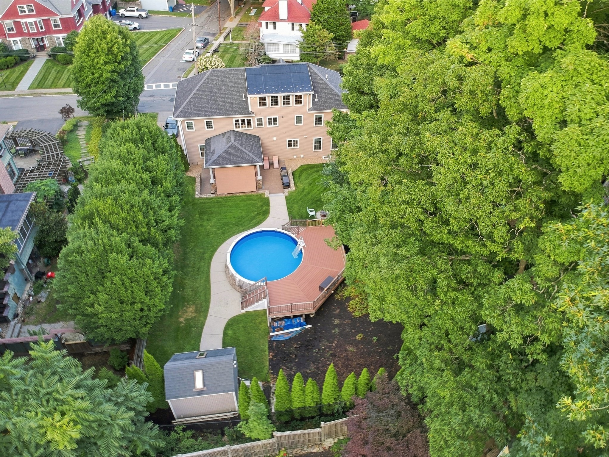 main property photo 4