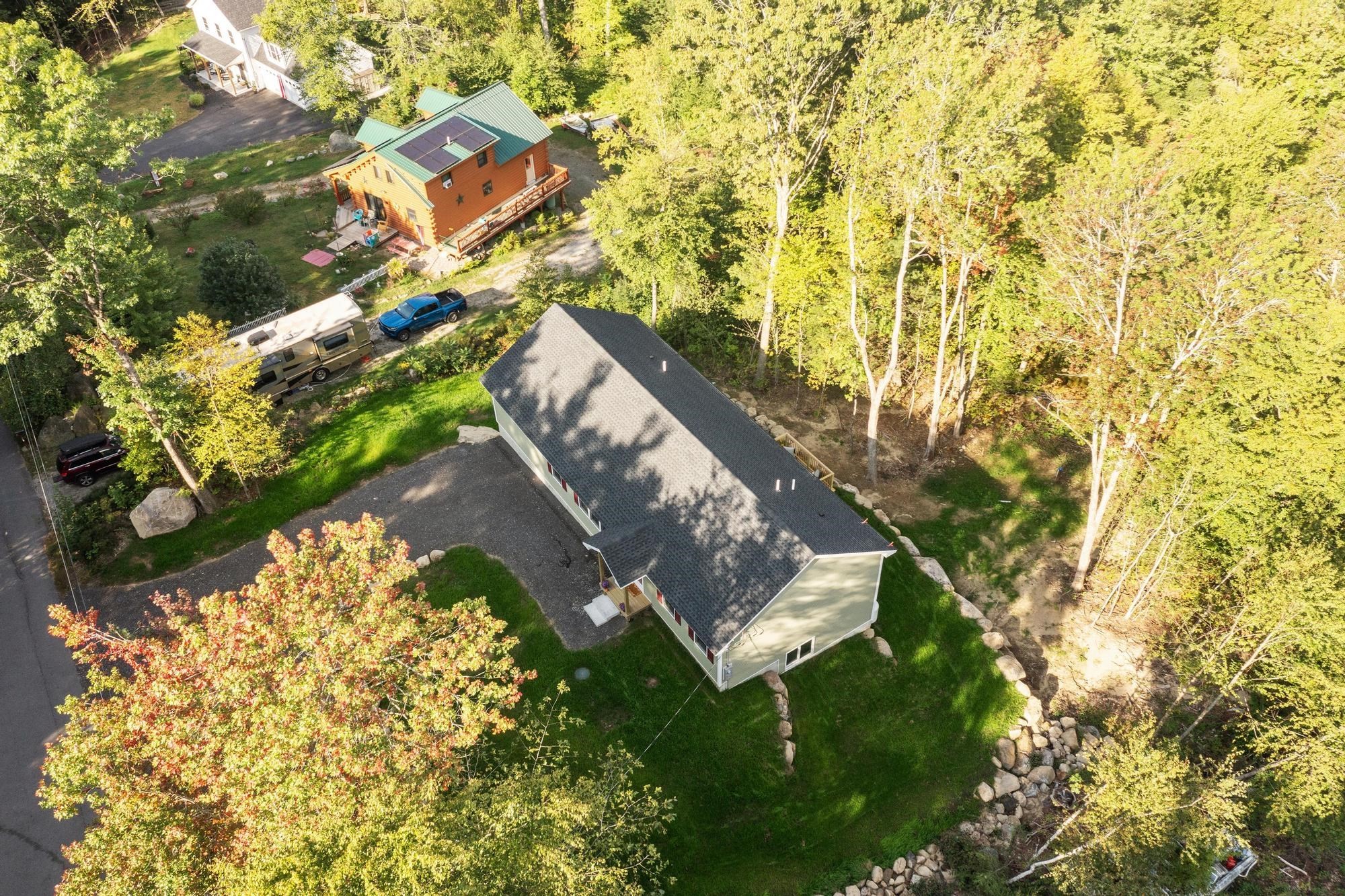 main property photo 35