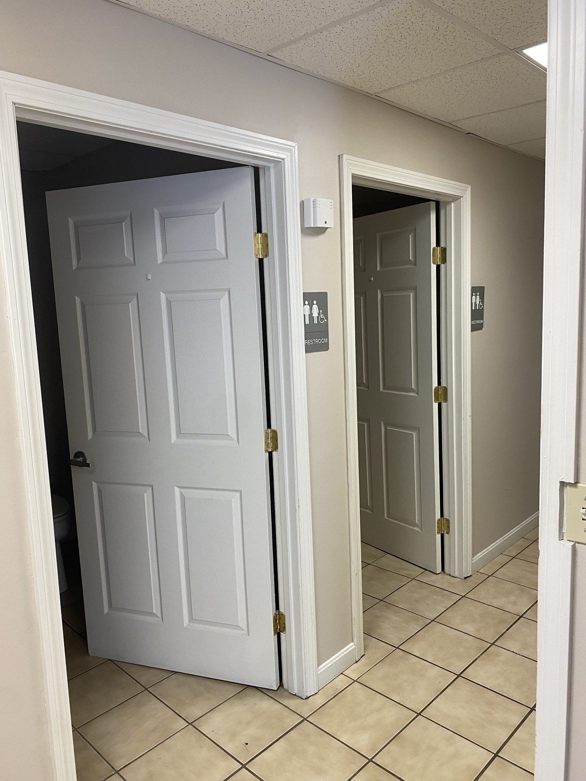 main property photo 6