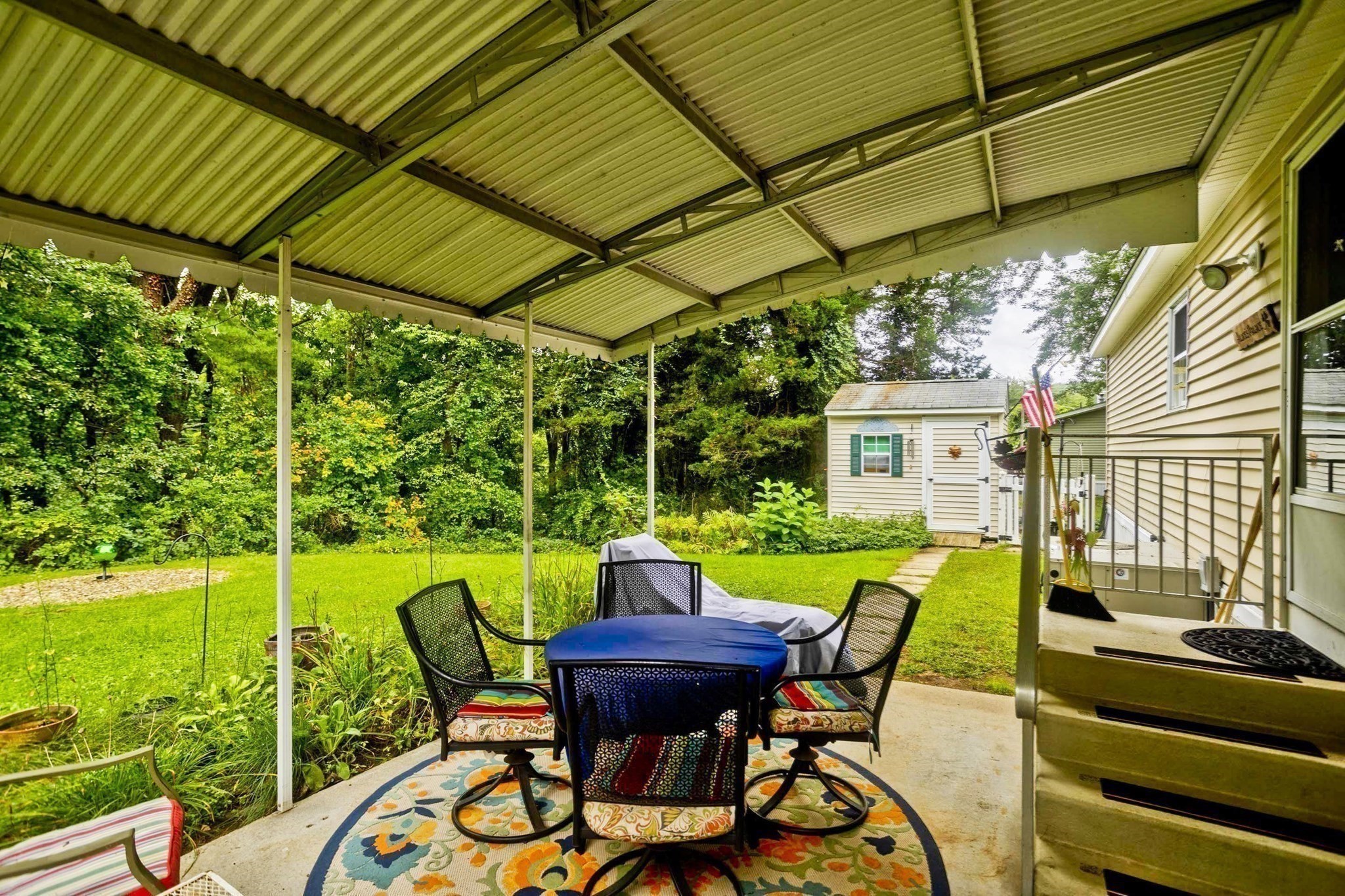 main property photo 24
